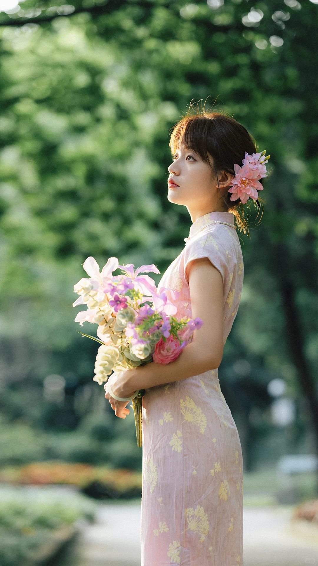 衣沾秋意浅 花与暖阳闲‖旗袍写真