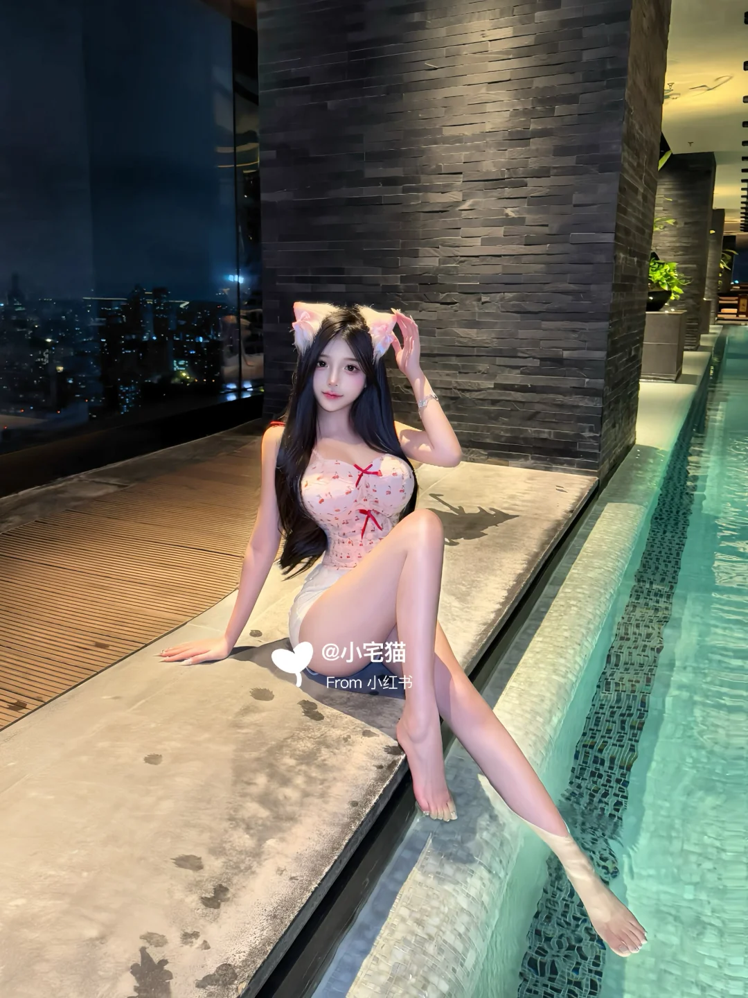 这个泳池也太好拍啦～