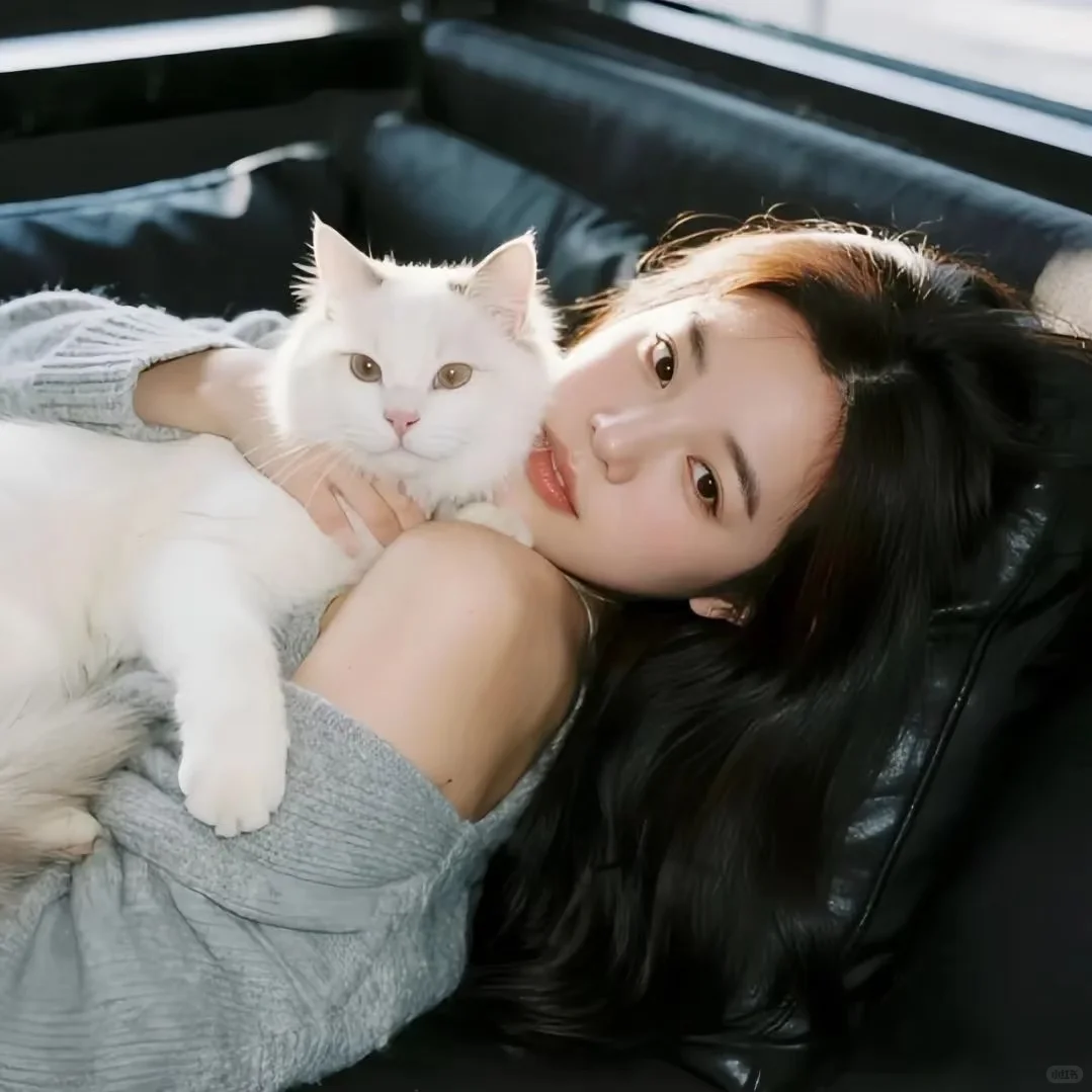 绝美的氛围感女生头像