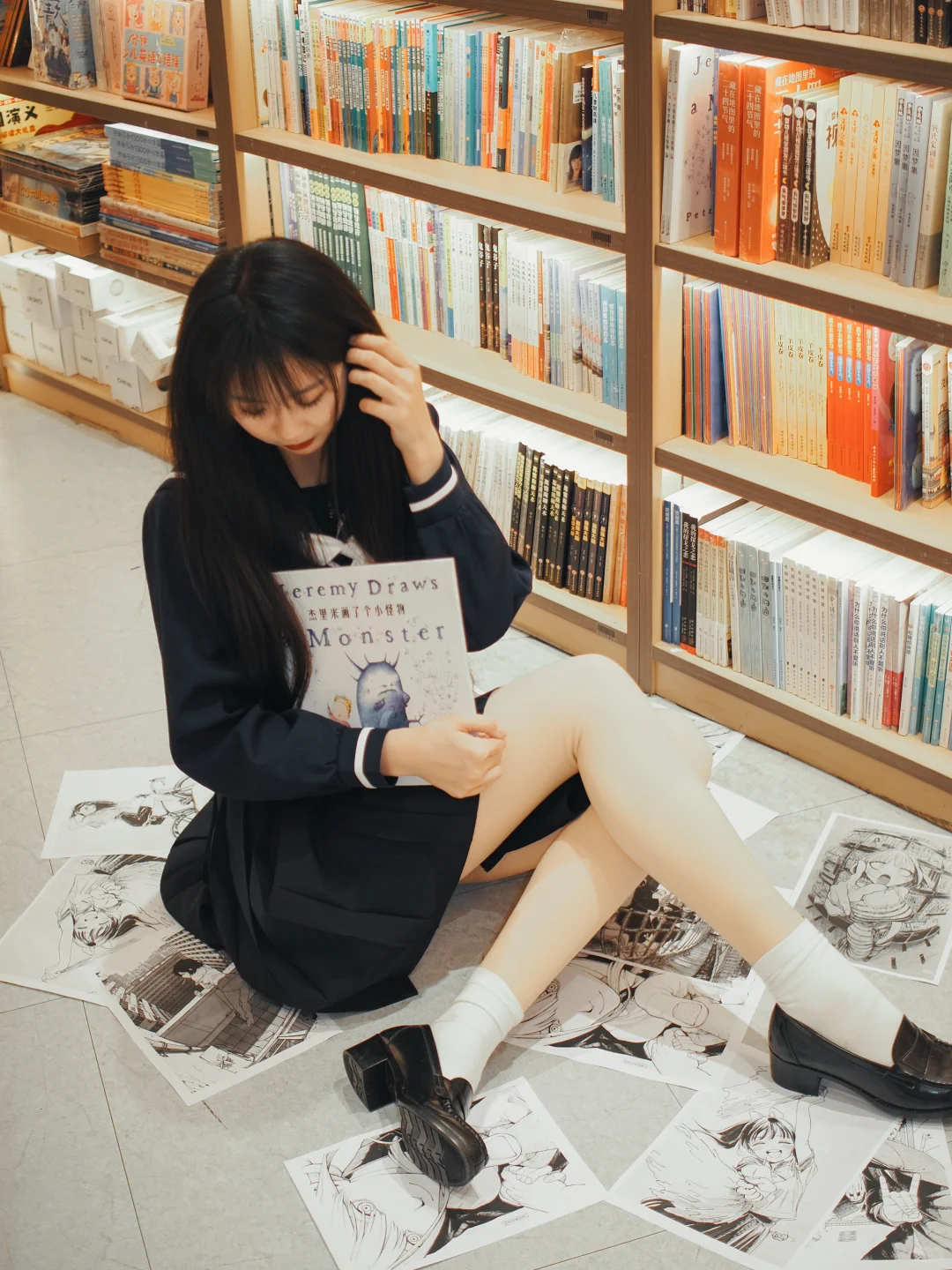 放学别走📚去看图书馆里的水手服学姐