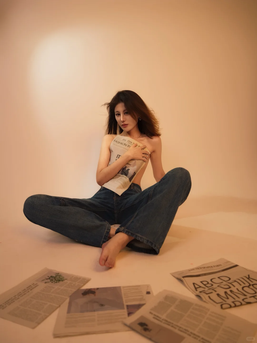 呼市约拍｜当我用报纸拍了一套写真