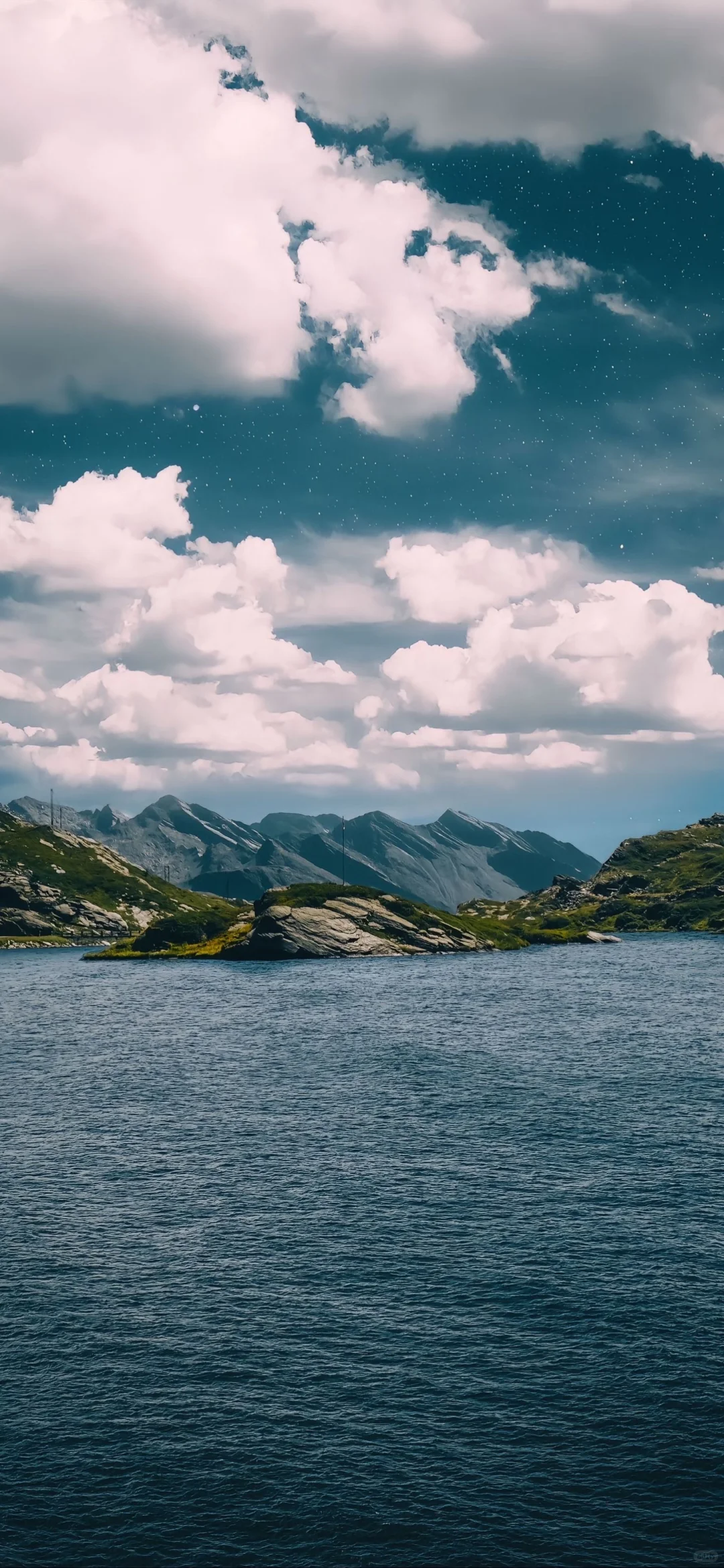 Date25/09/24 | 壁纸丨依旧蓝调