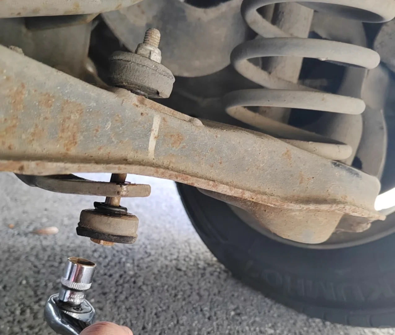 认识汽车配件之平衡杆胶套