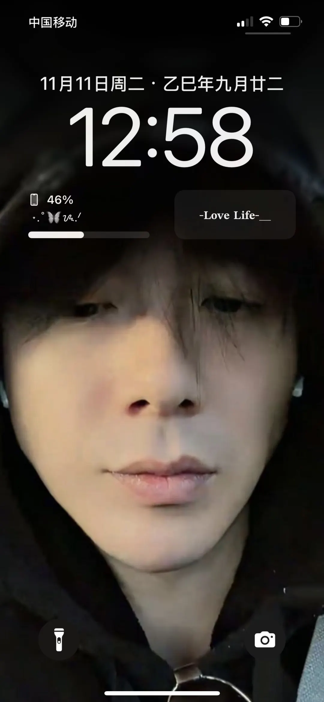 被这个壁纸帅到了！😭😭😭