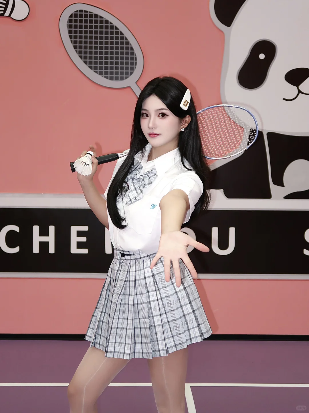 打球没赢过🏸摆拍没输过🥹