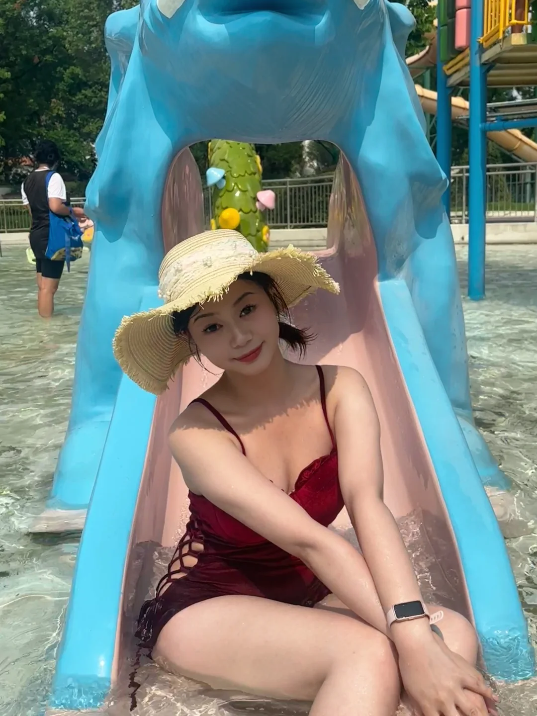 动作太丝滑看着像ai生成的？