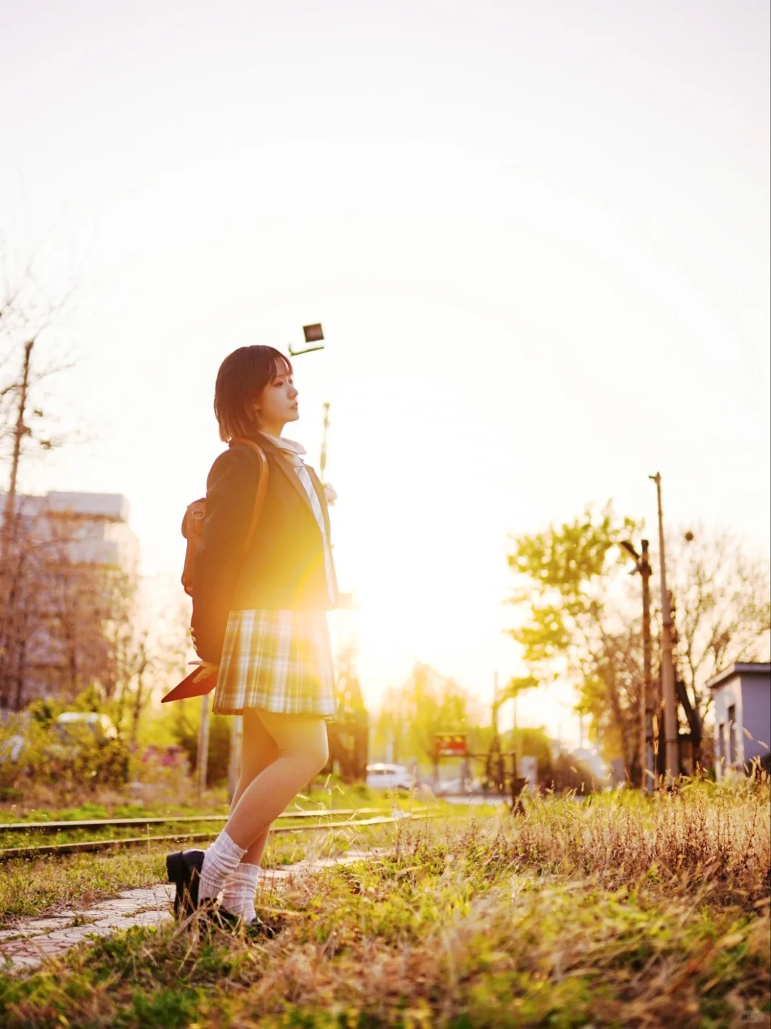 铁路旁边拍jk会有多好看！