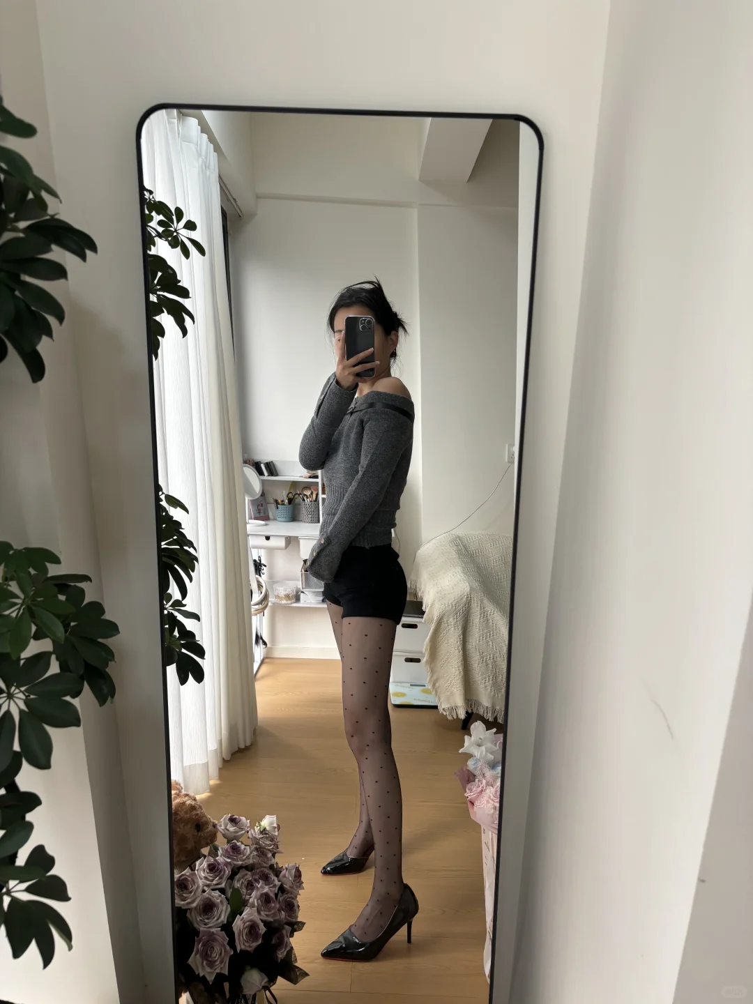 小红书买到Zui伟大的波点黑丝～太爱了