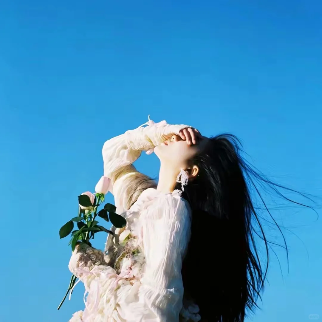 Share | 氛围感不露脸女头