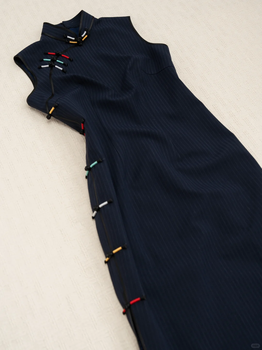 1930s的复古小彩条旗袍我超爱！