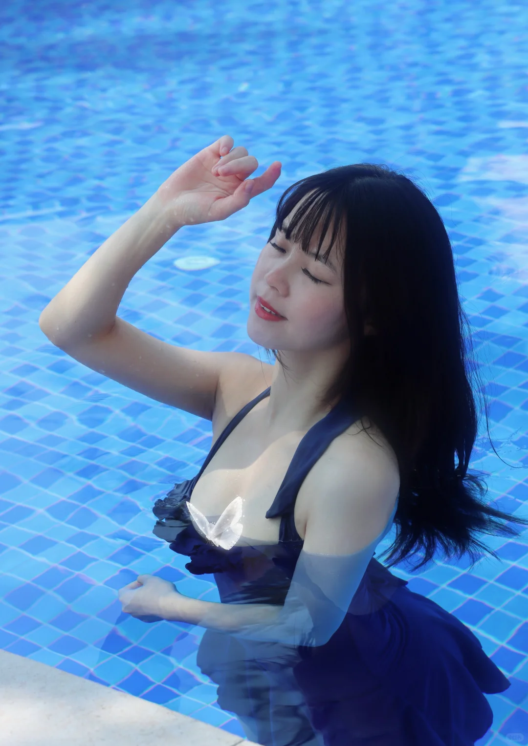 💦泳装拍照姿势｜藏小肚子的👙泳装穿搭