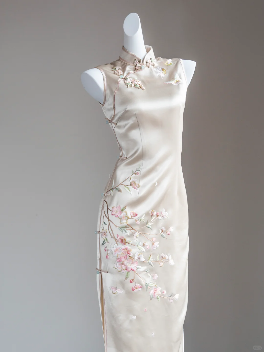 刺绣旗袍选美大赛！！谁才是冠军?