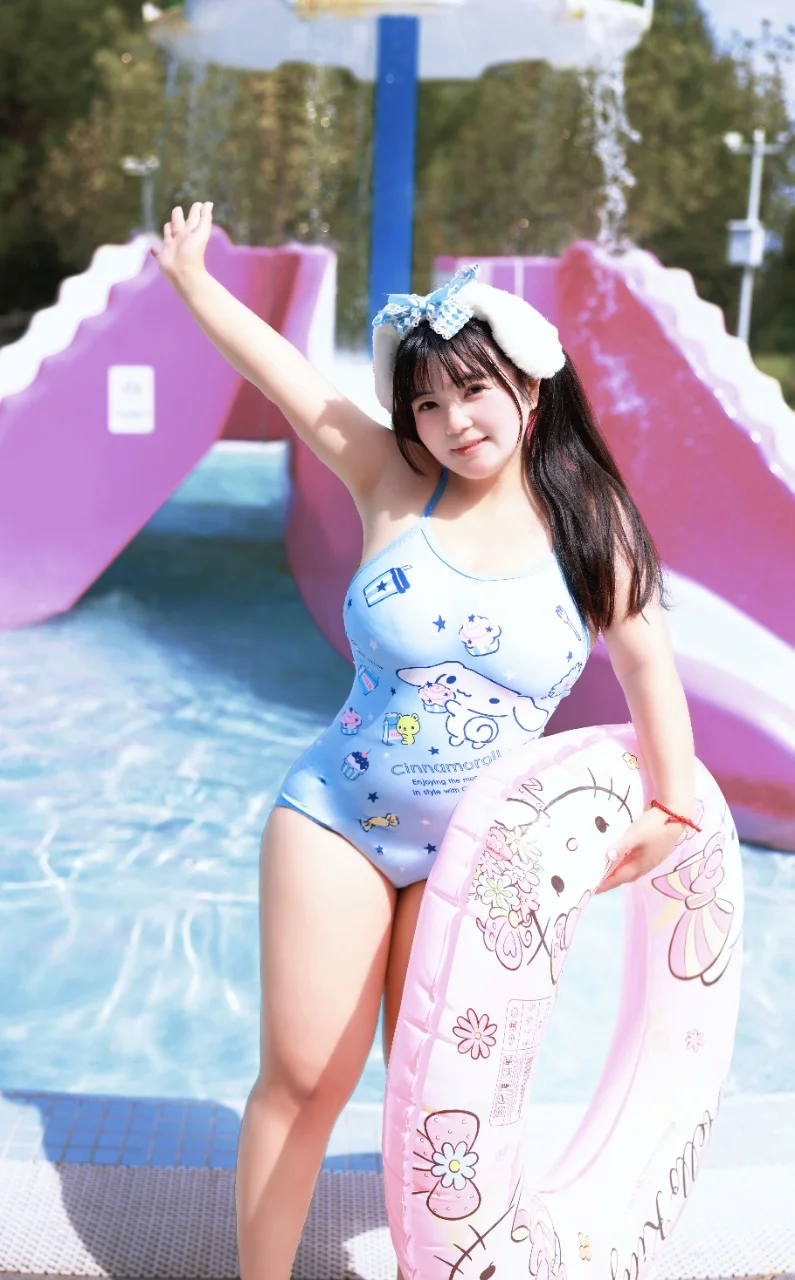 可爱的大耳狗泳衣