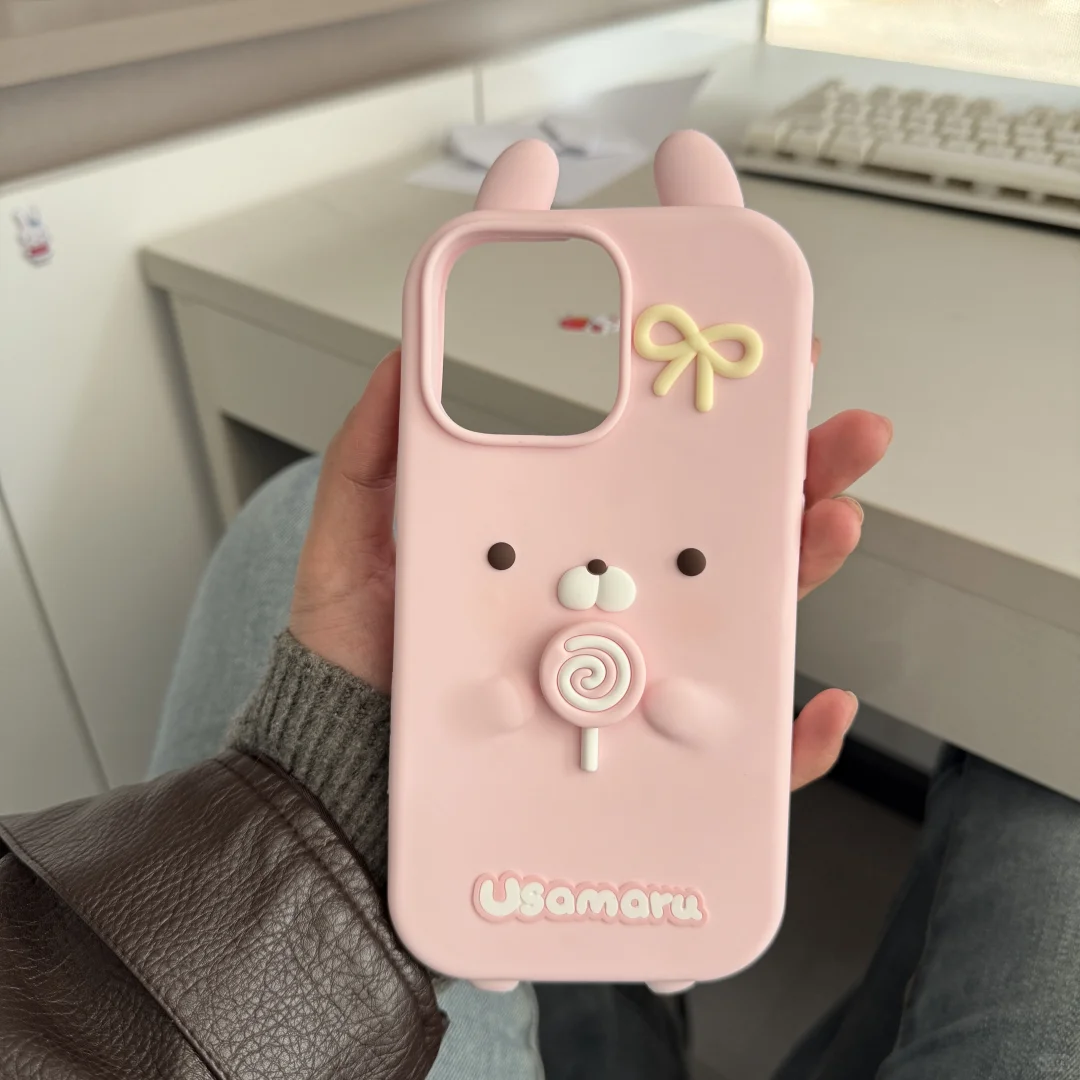 换个手机壳搭配这个可爱壁纸！！