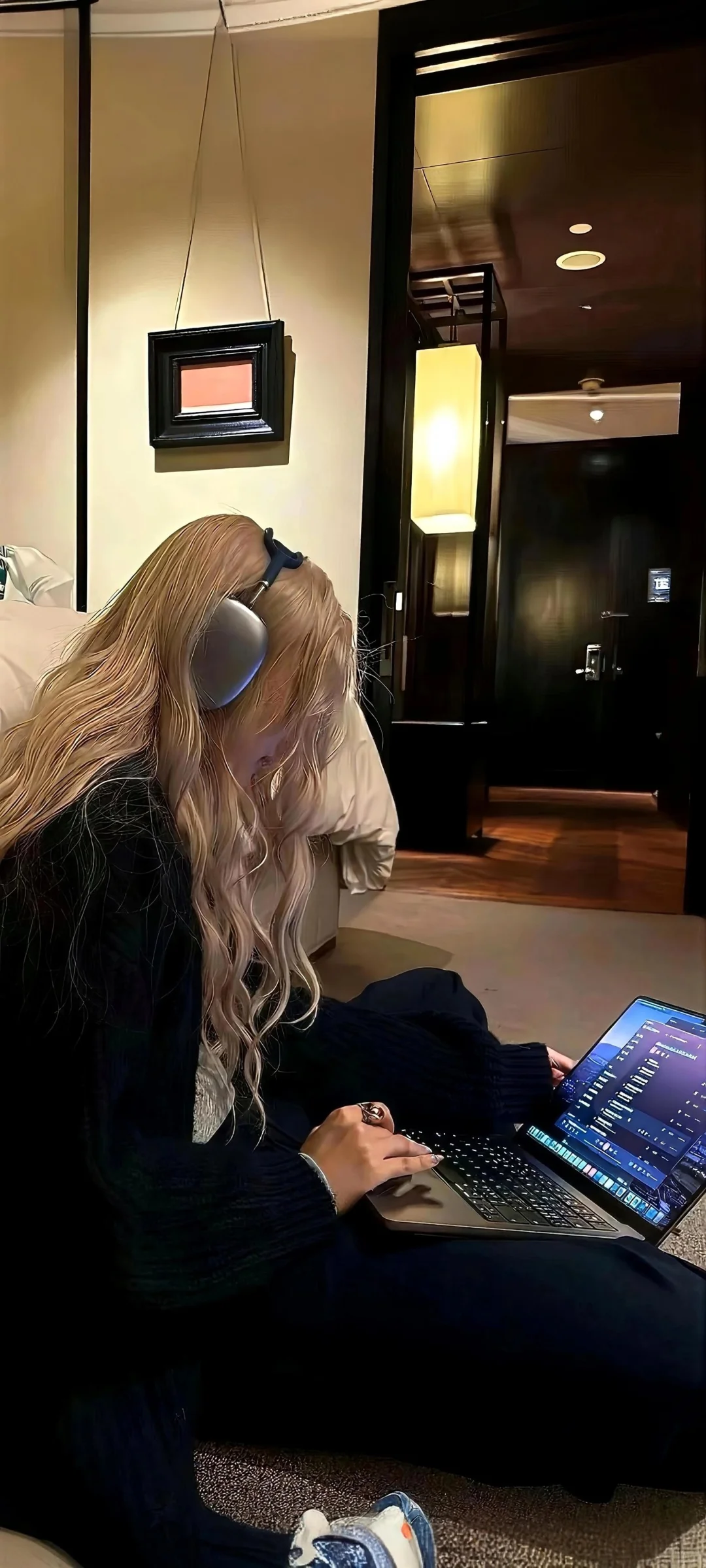 高能量壁纸｜📖努力的人运气不会太差