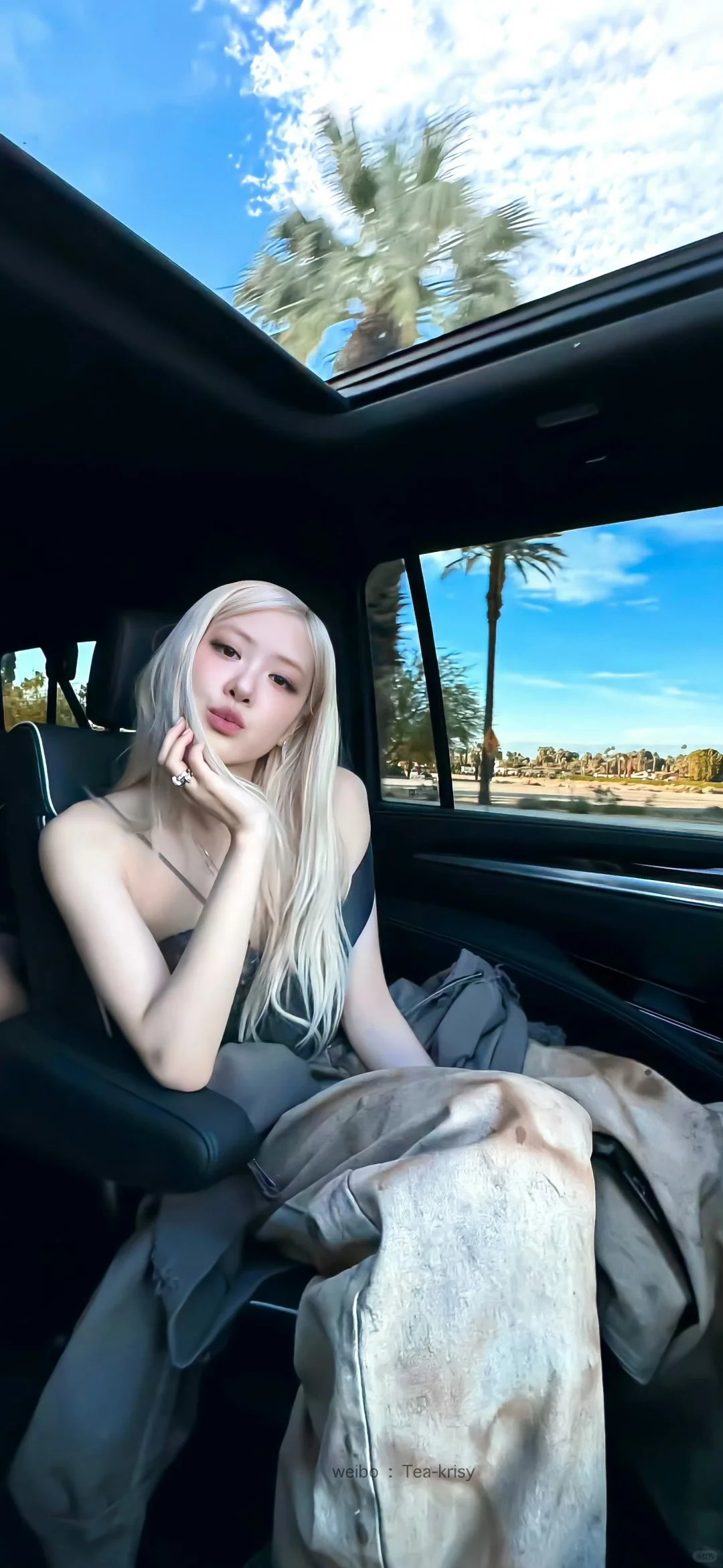 rosé自修高清壁纸分享