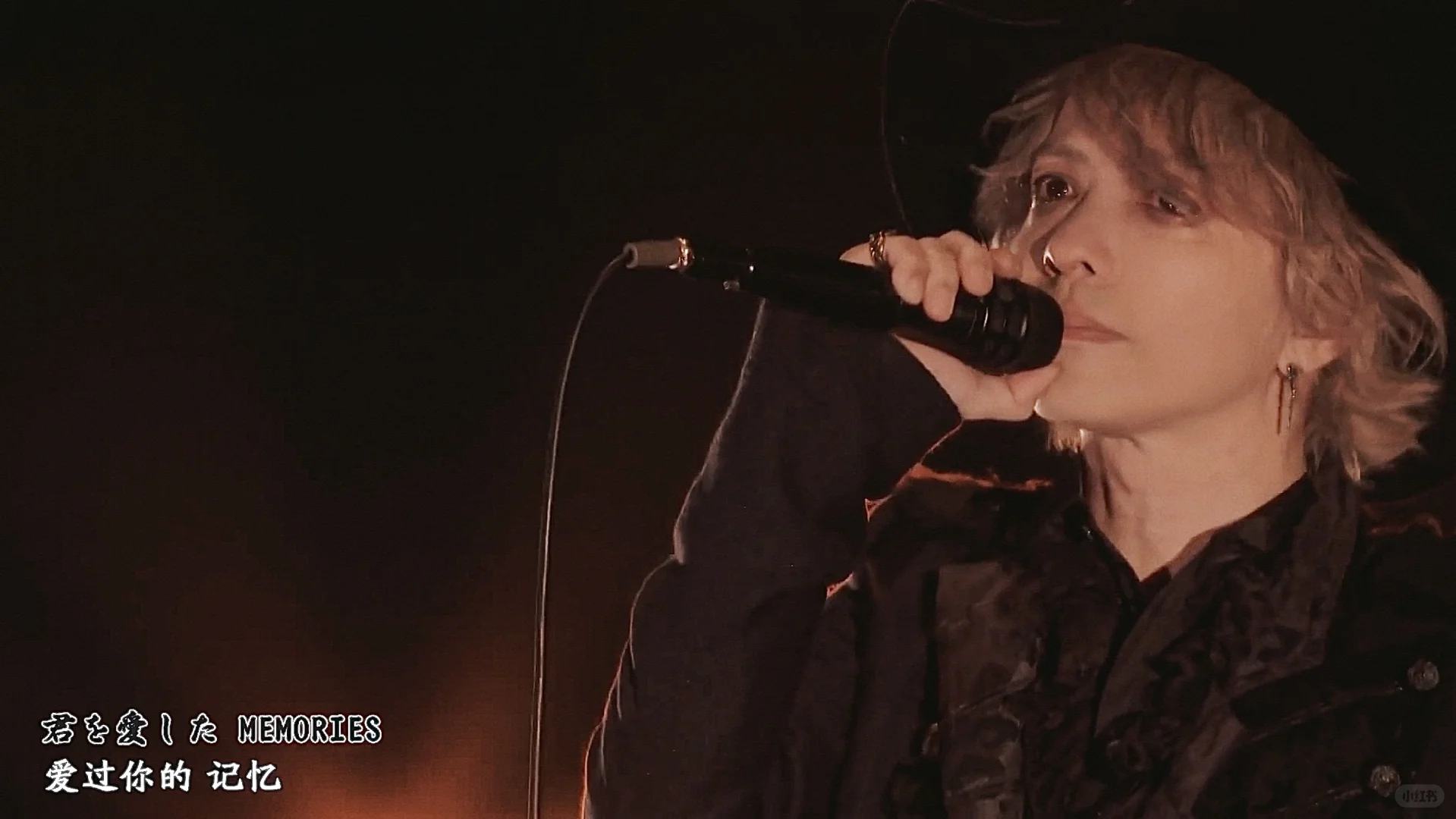 泪失禁又哭晕了总之就是一次次这样被他打动