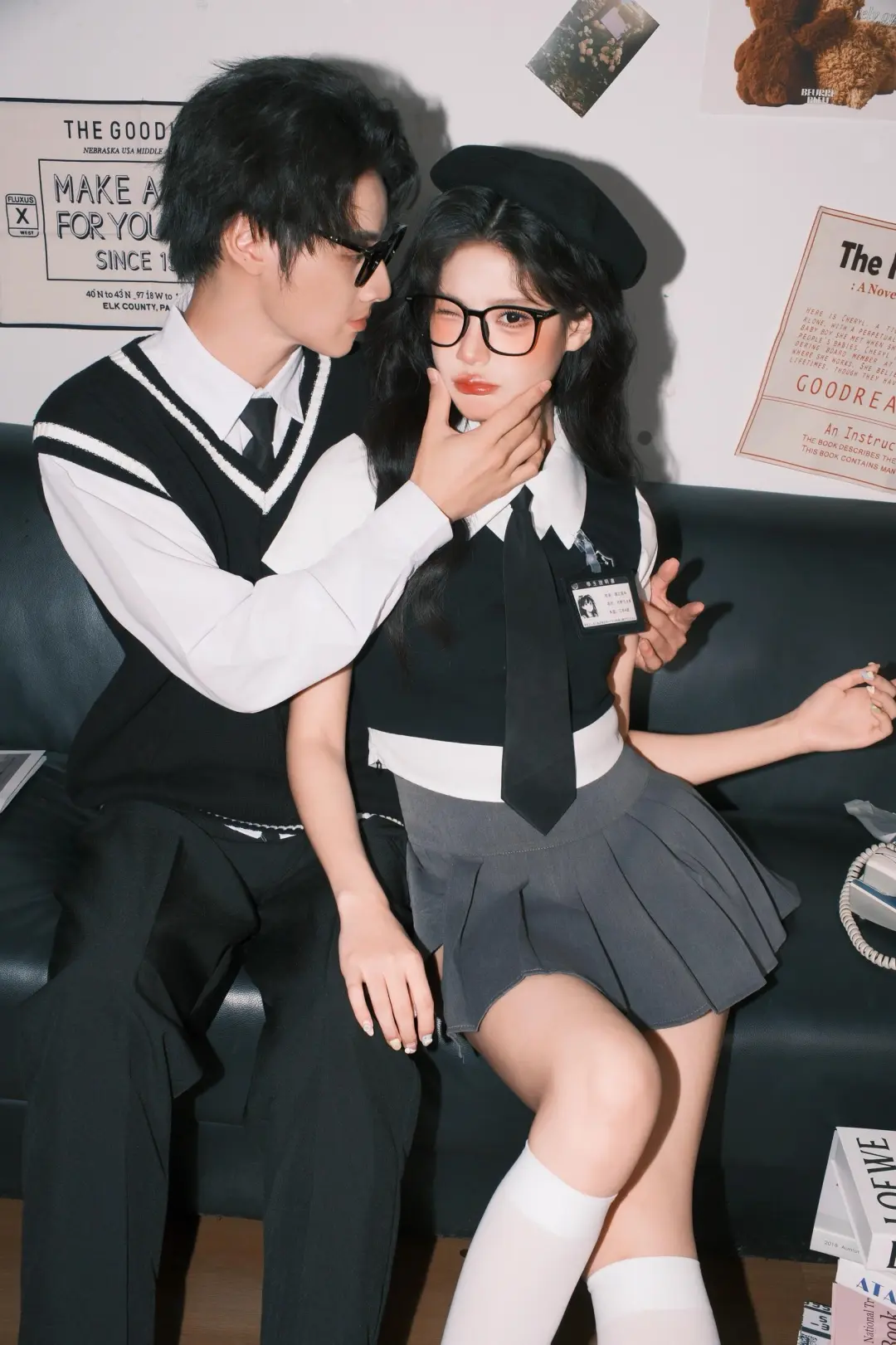 学校里那一对势均力敌的情侣👓