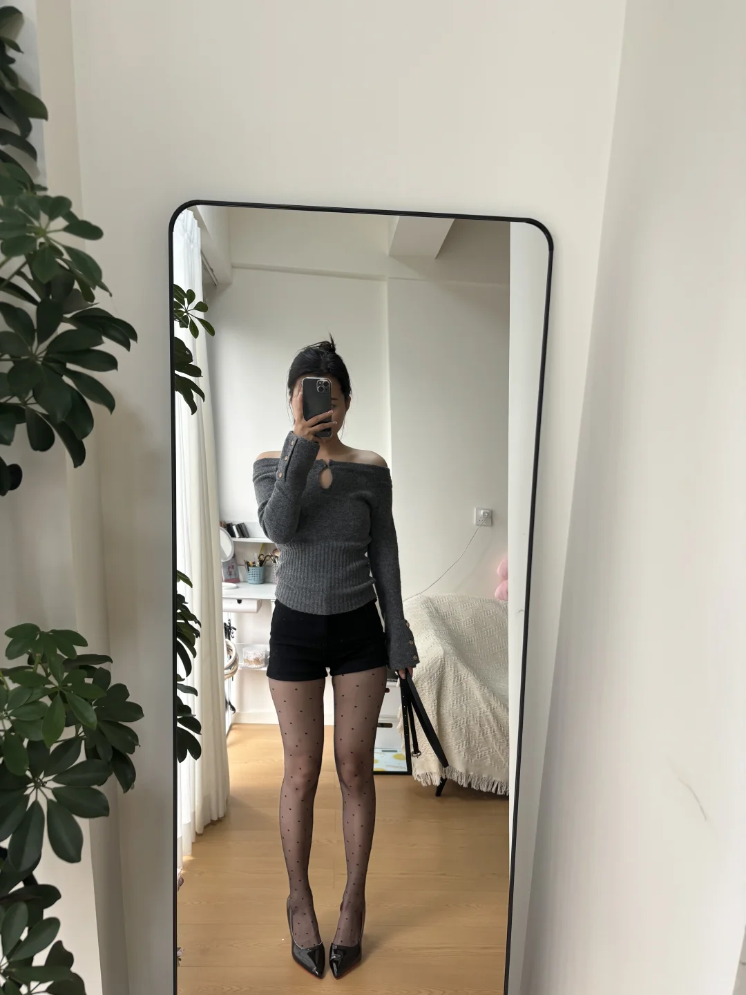 小红书买到Zui伟大的波点黑丝～太爱了