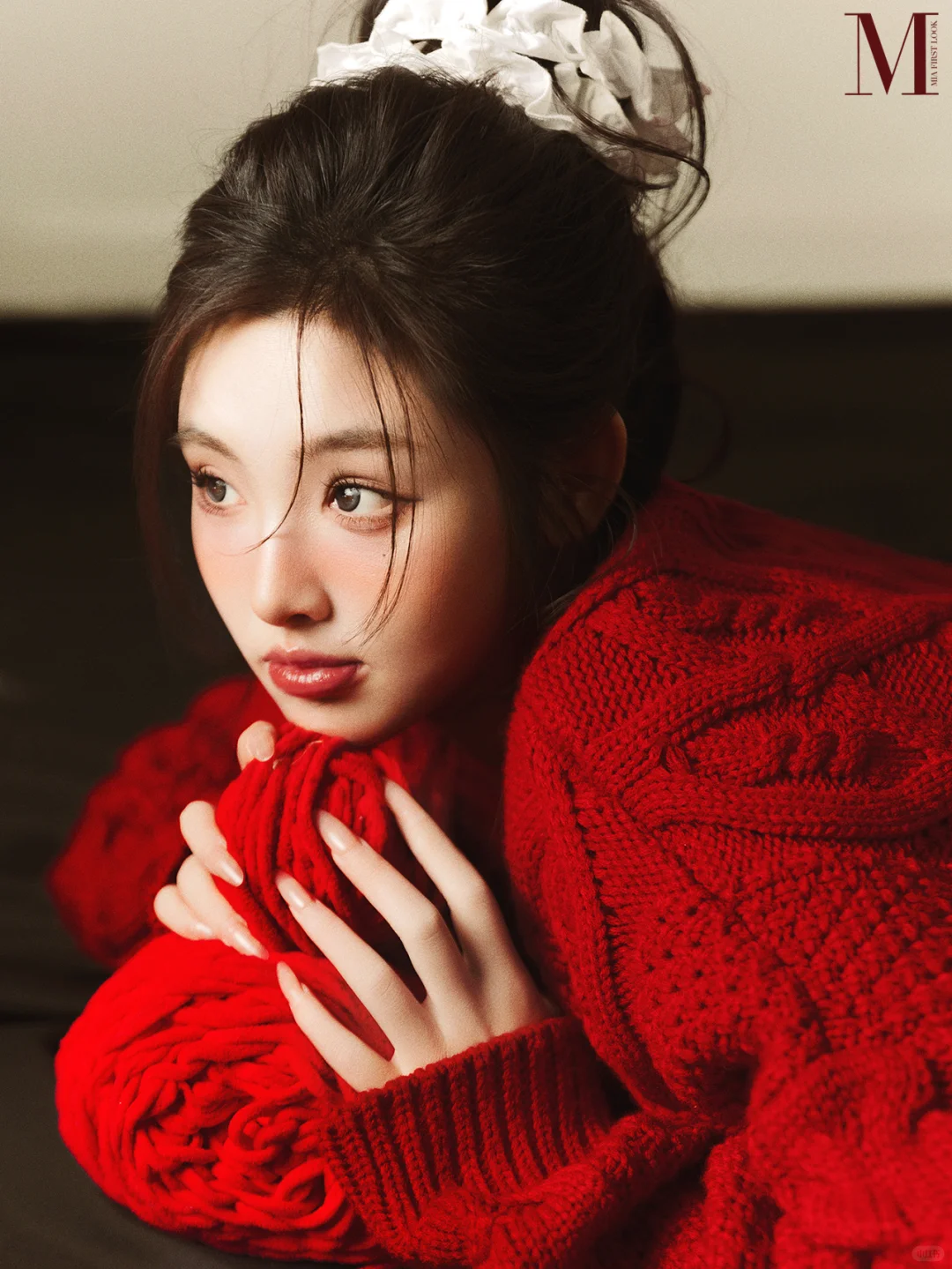 韩杂红色系写真