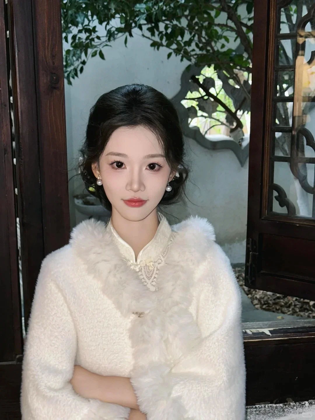 在济南冬天不体验一次毛茸茸的国风旗袍嘛