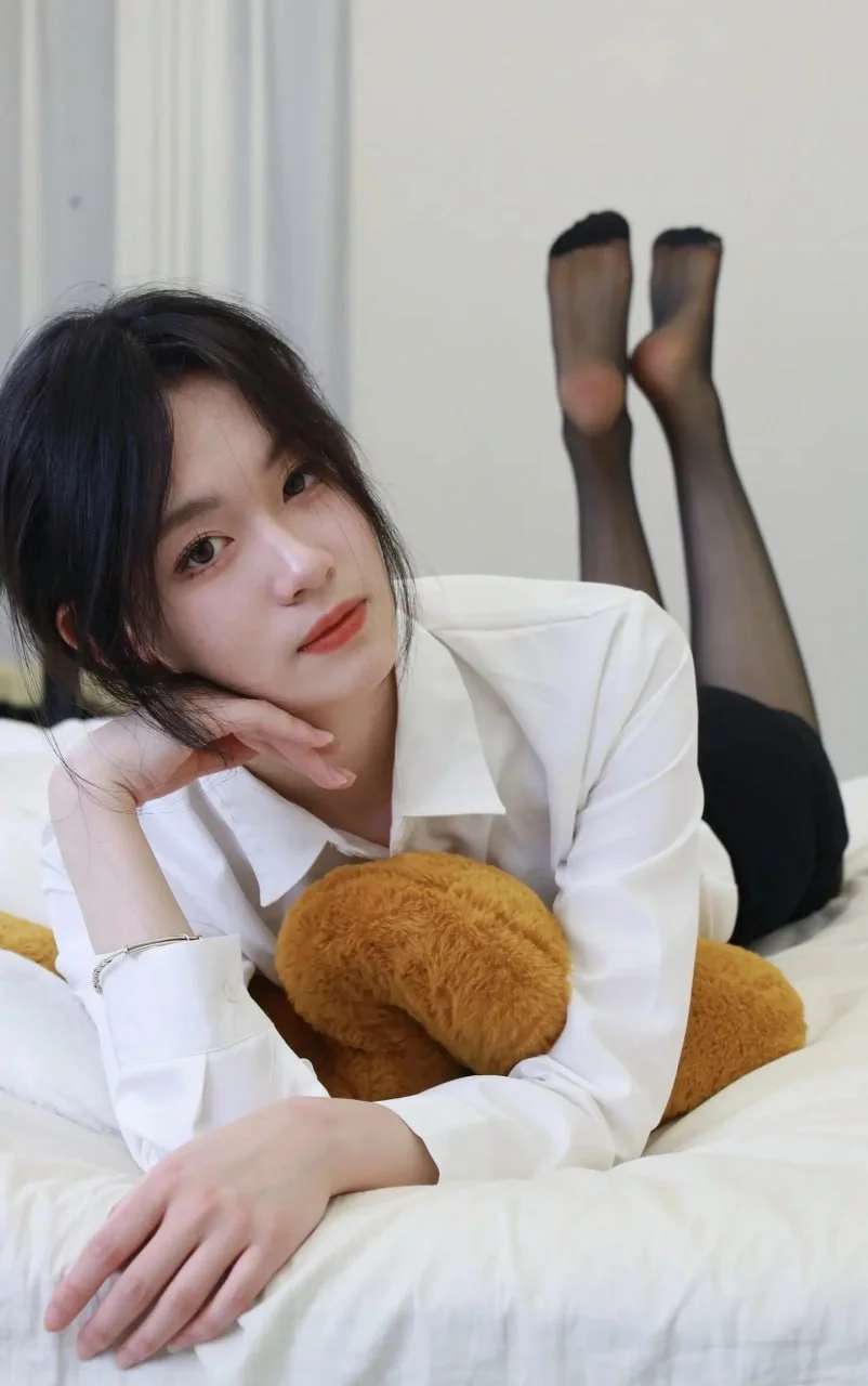 喜欢黑丝的有福了