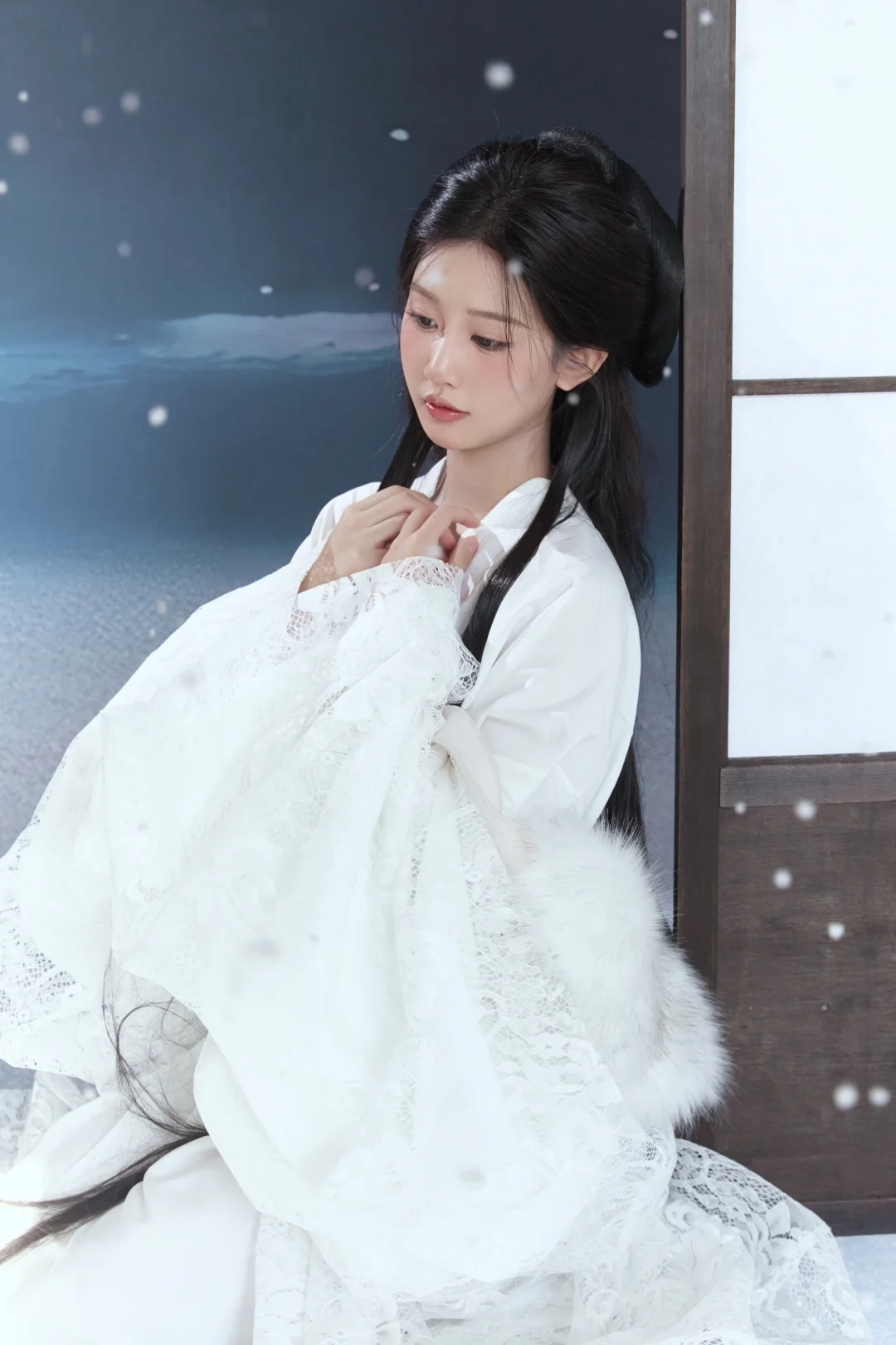 “ 岁末听雪落，浮世有清欢 ”