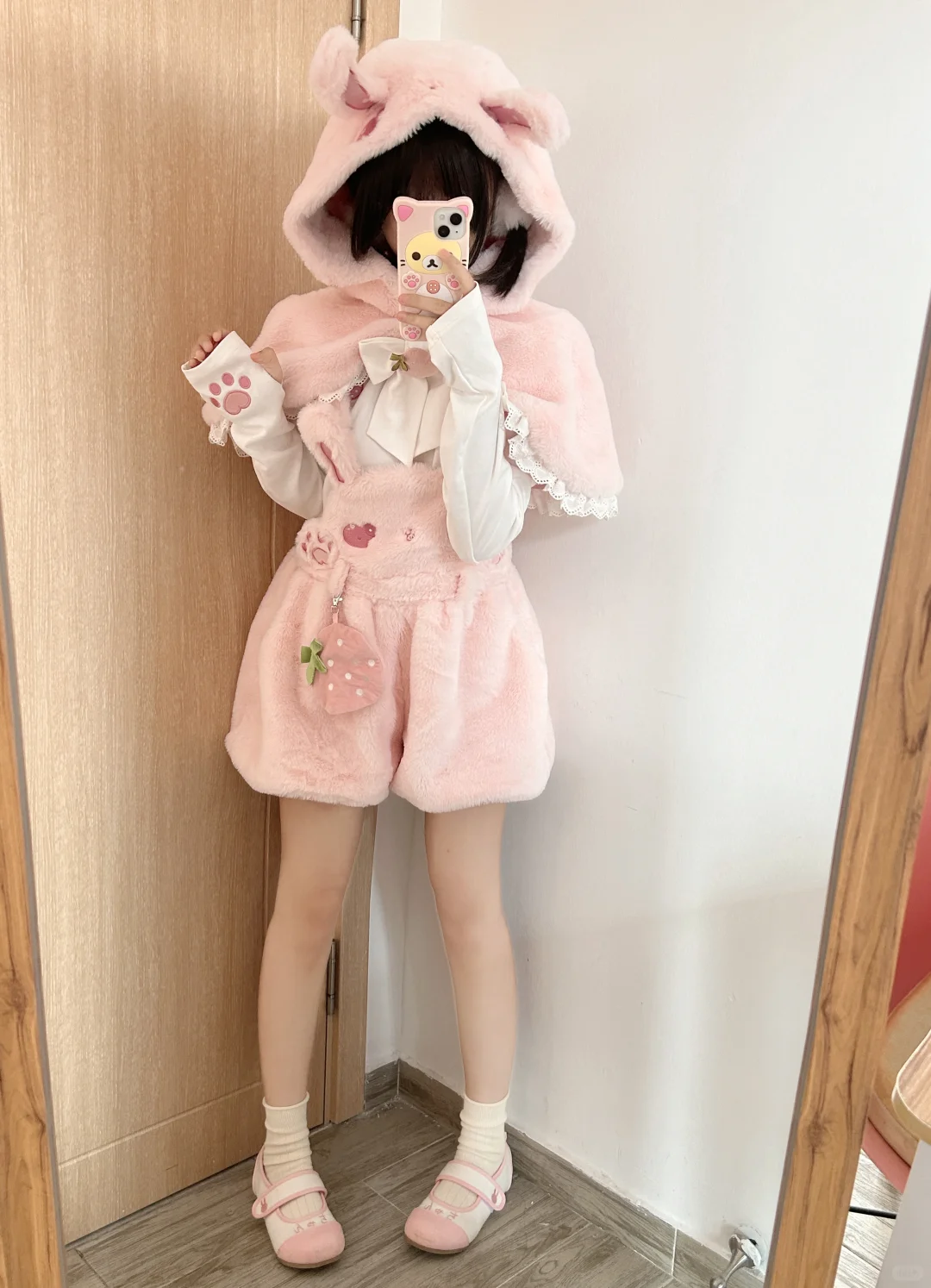 🍓草莓味的毛茸茸小兔🐰最萌秋冬限定~