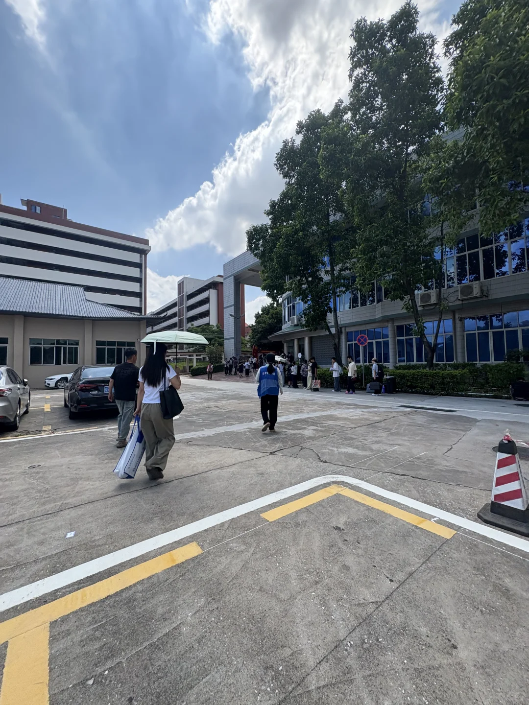 07年大一新生👩开学啦！