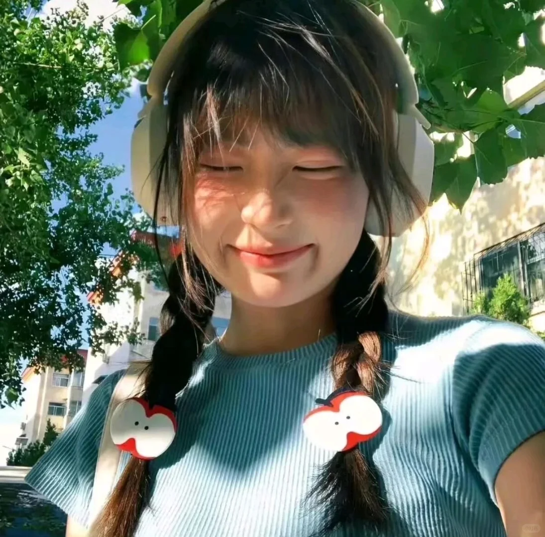 𝑾𝒆𝑪𝒉𝒂𝒕｜微信头像该换了 ˗ˏˋ🪂ˎˊ˗