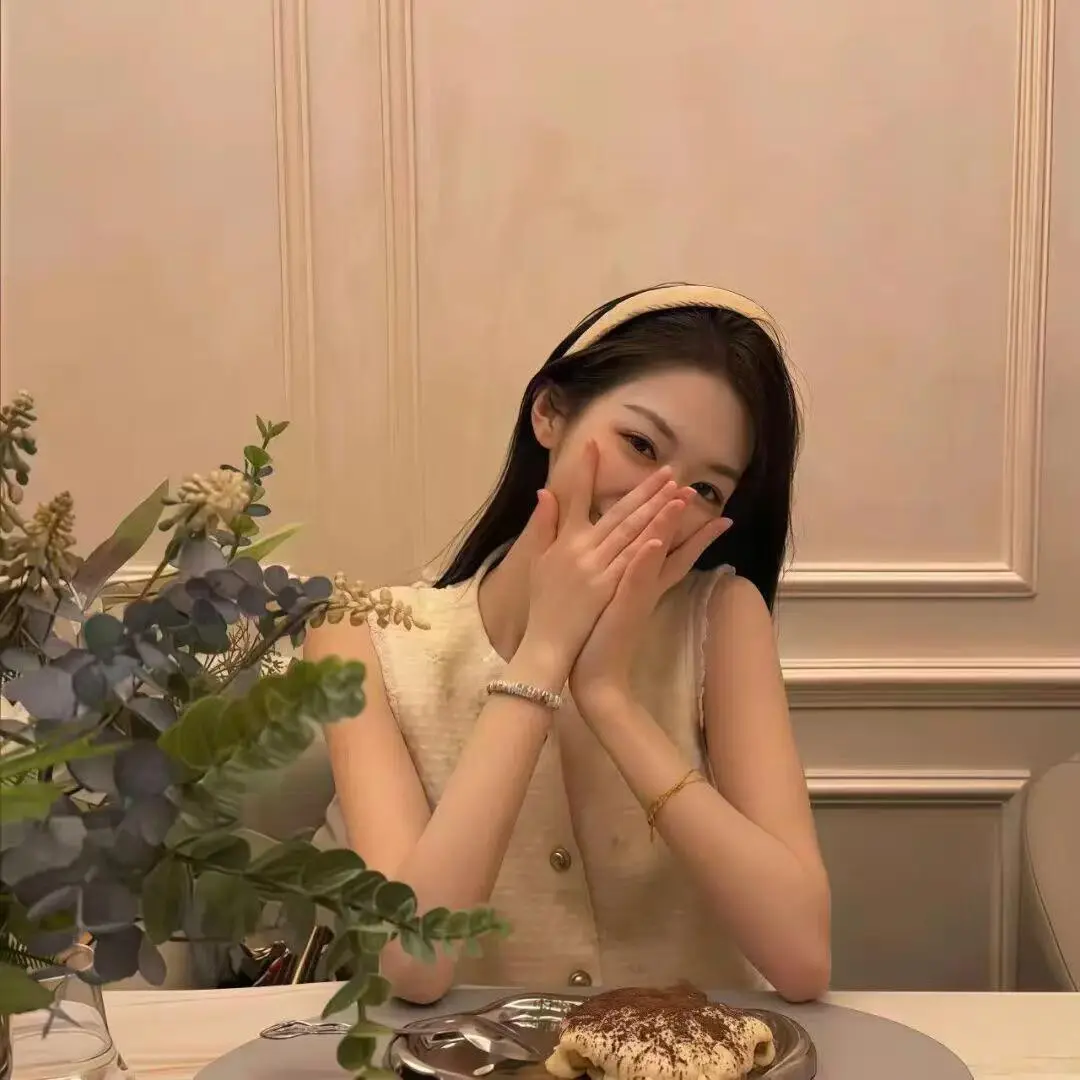 想看看你们的氛围感头像