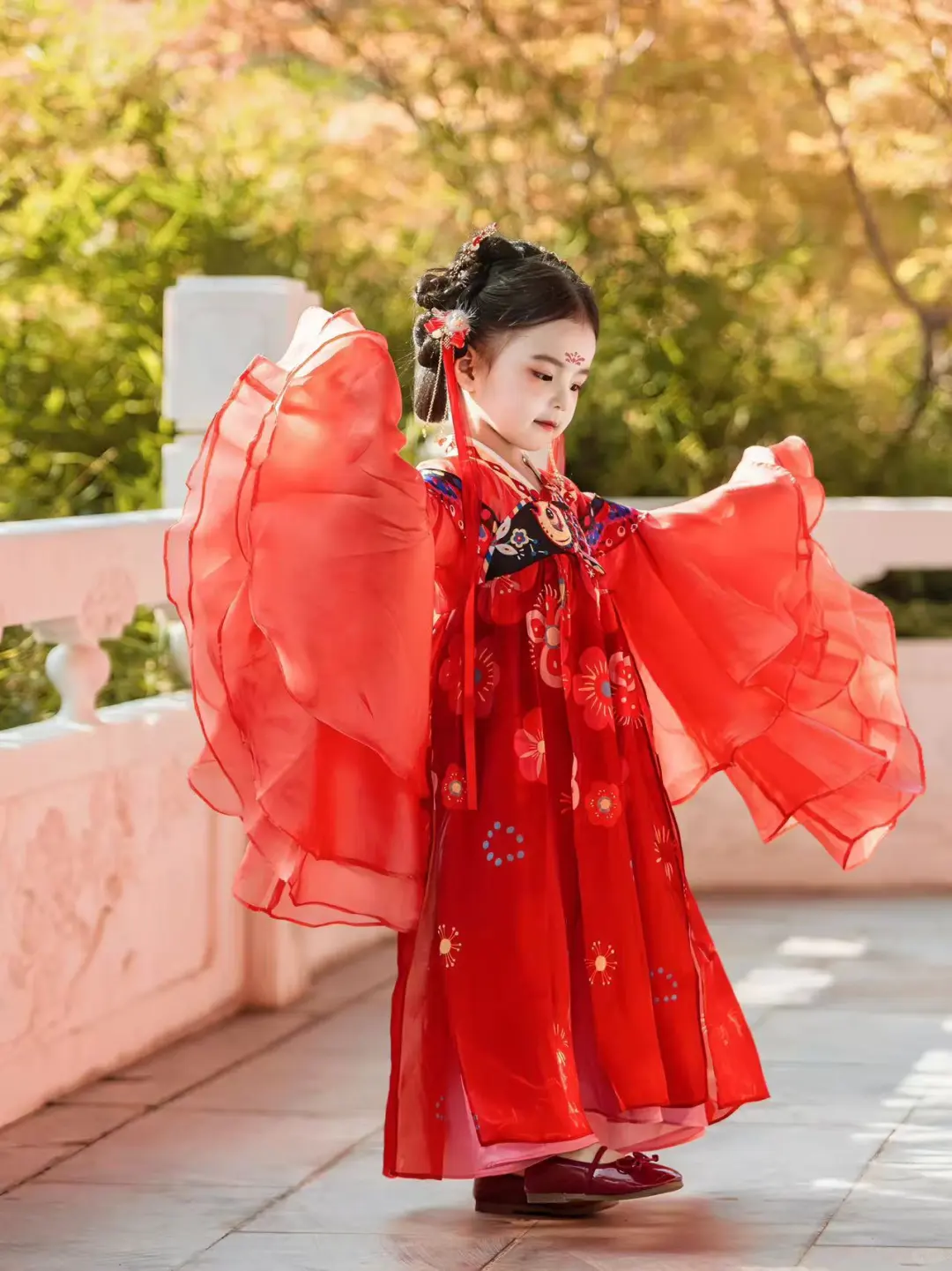 小女孩穿上汉服就是古偶👸🏻