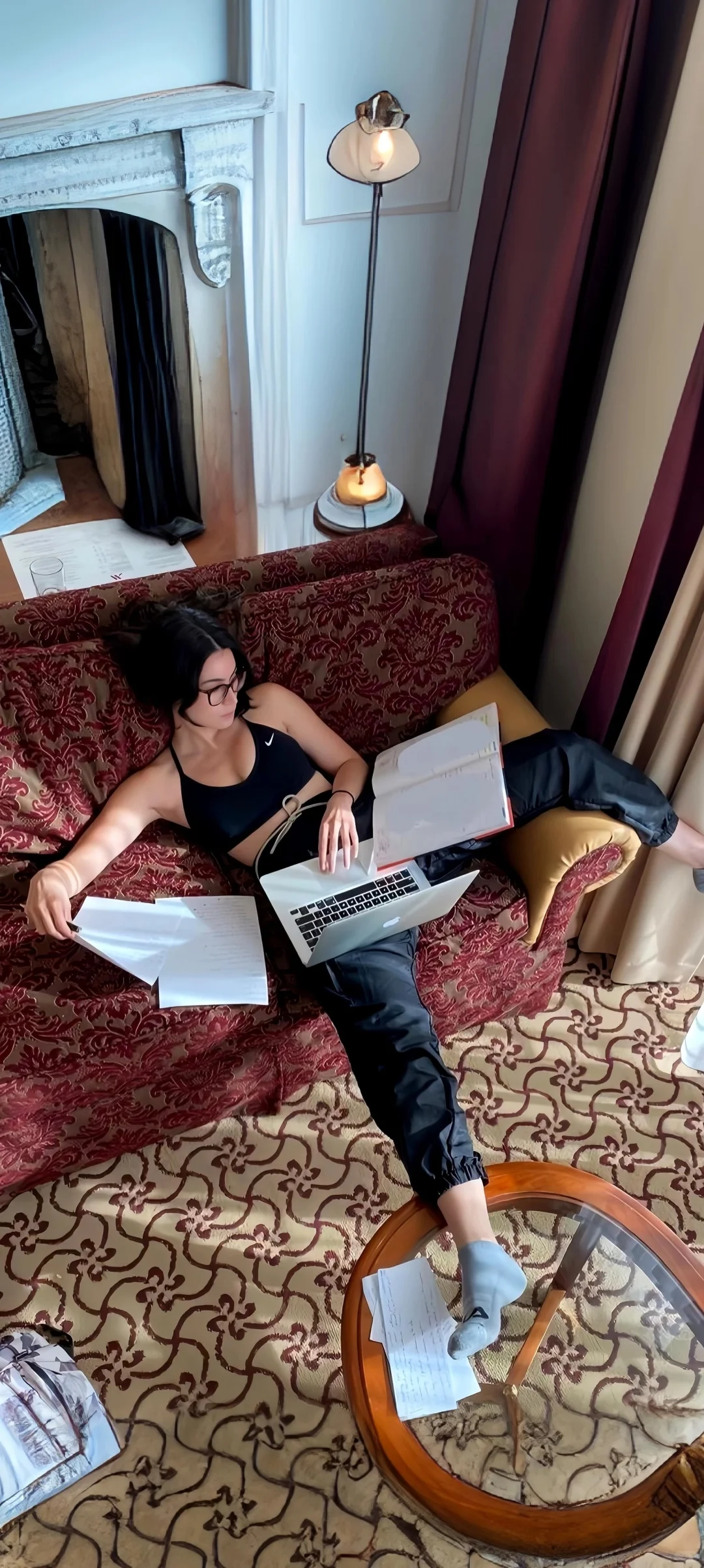 高能量壁纸｜📖努力的人运气不会太差