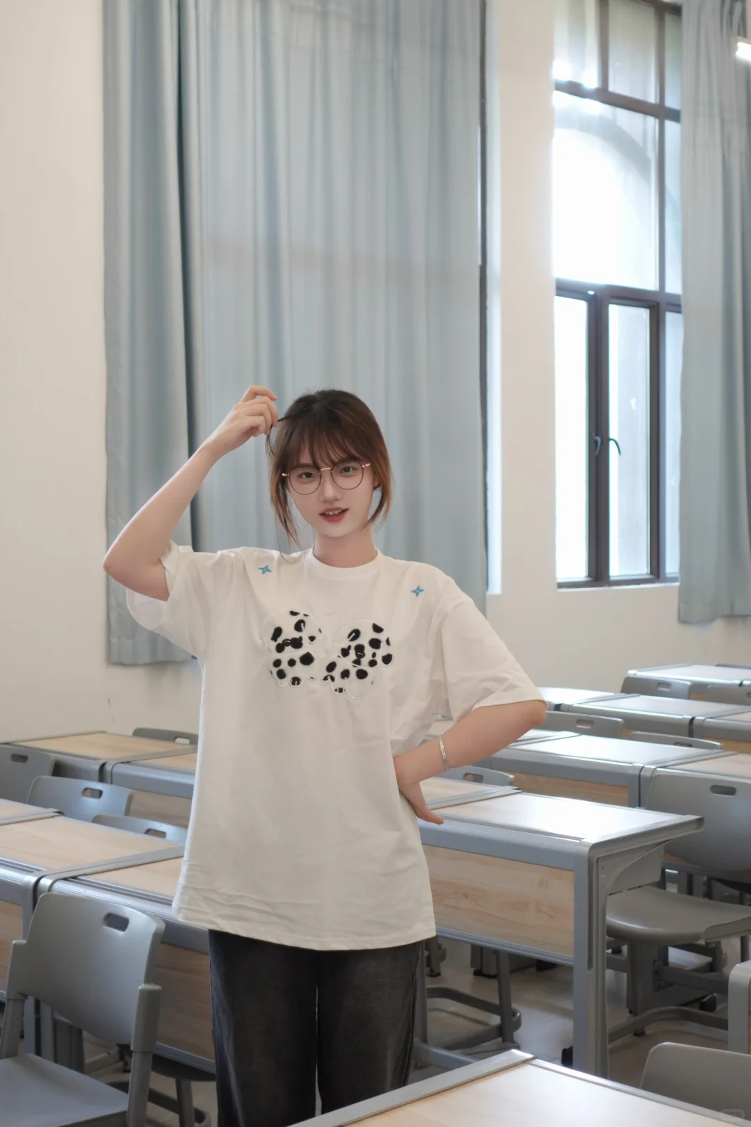 女大学生｜“老师 我有话要说！”