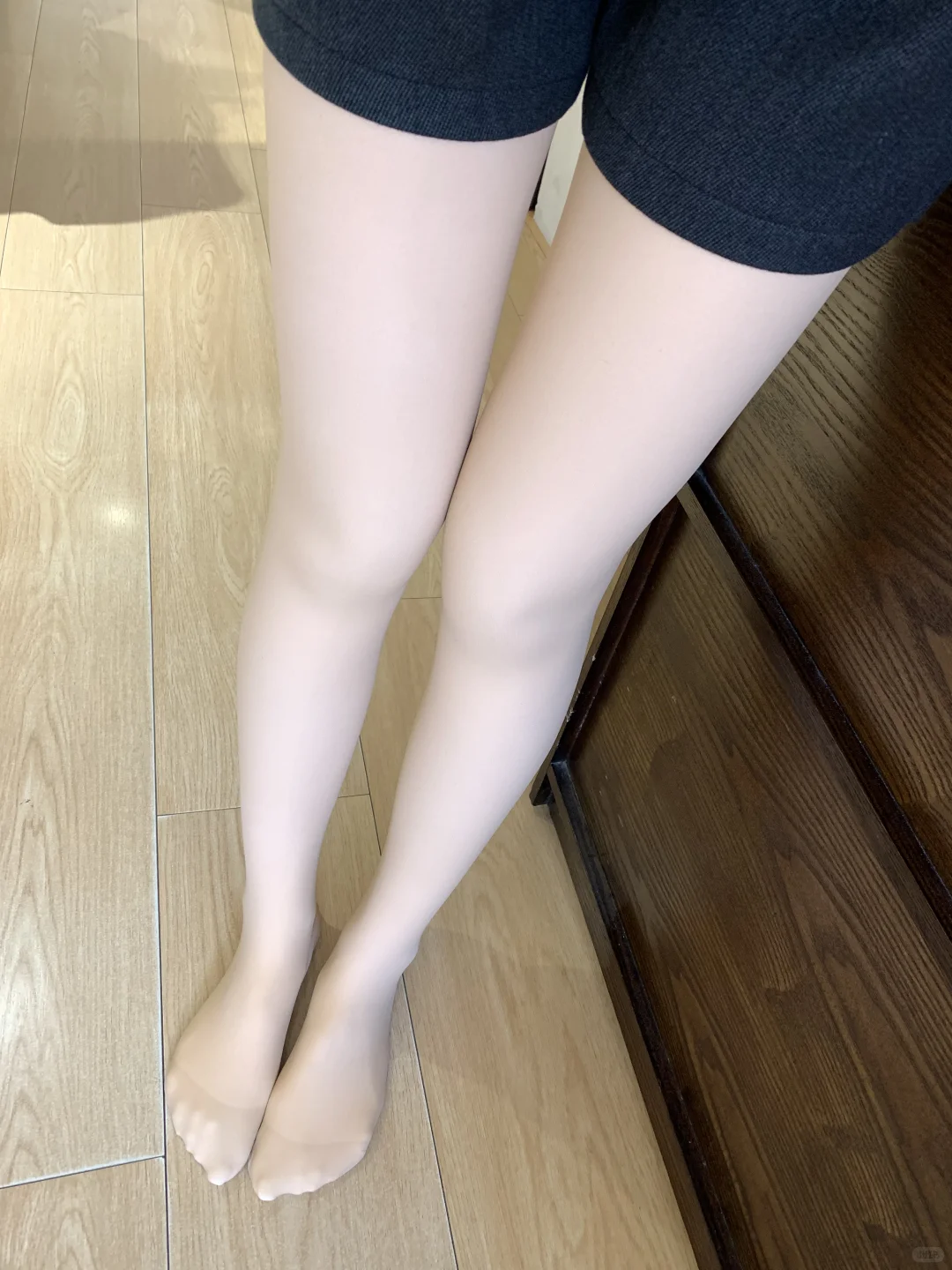 姐妹们！挖到了超级自然的光腿神器！