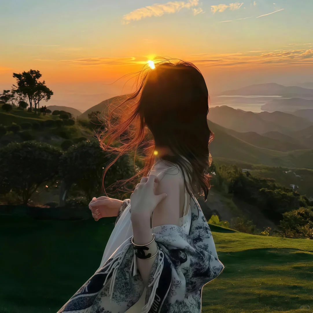 女头 ｜值得一换的女生头像