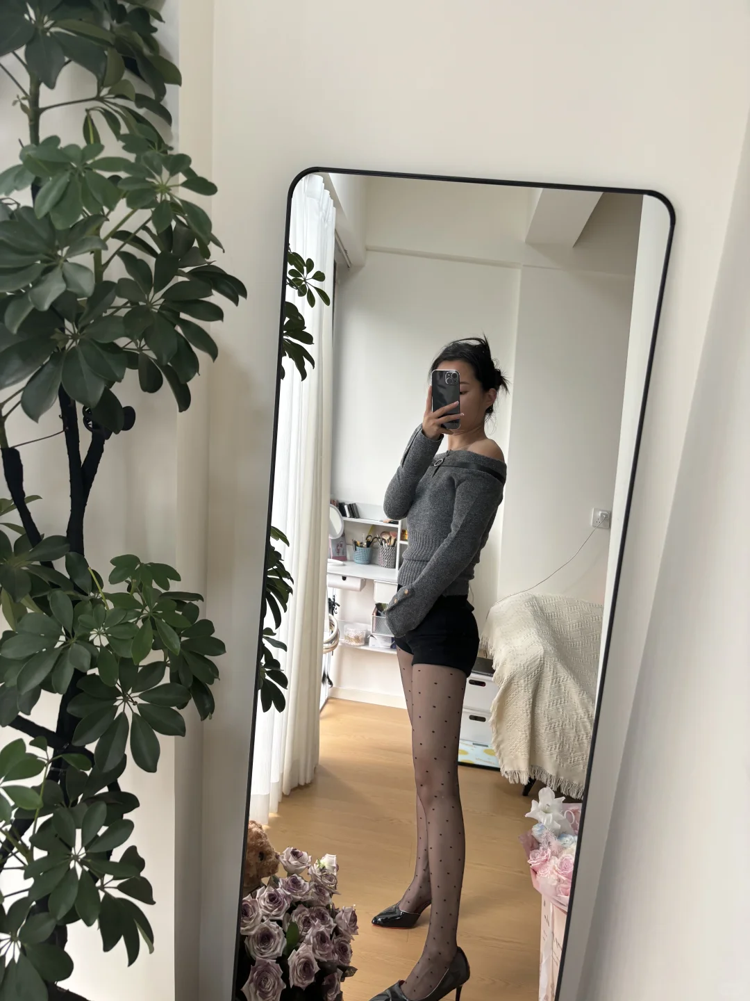 小红书买到Zui伟大的波点黑丝～太爱了