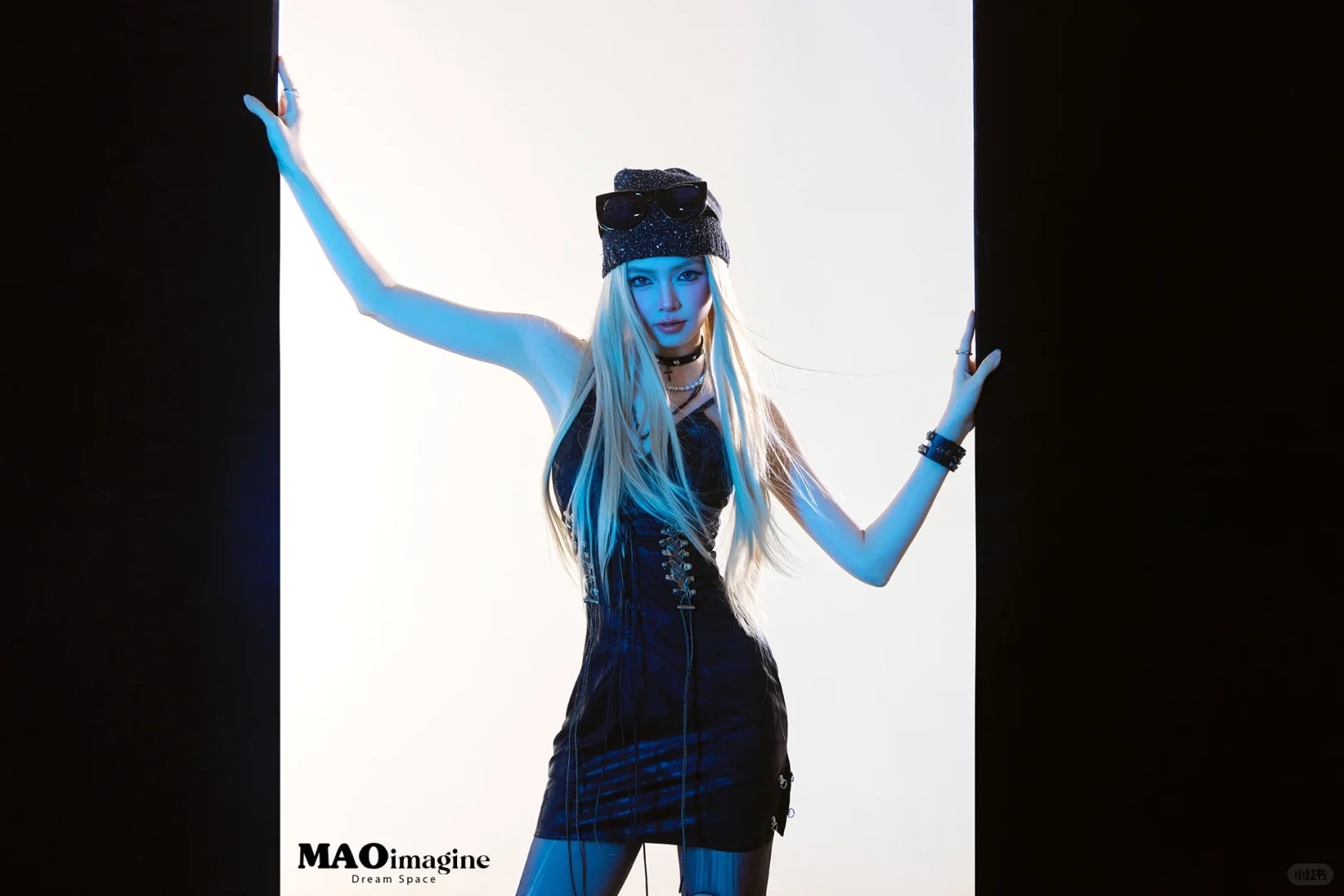 15个辣妹动作📸未来感💎女枪手 | 韩杂 |