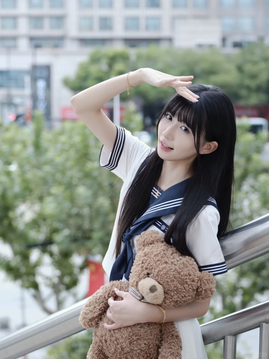 夏末与水手服美少女🧸