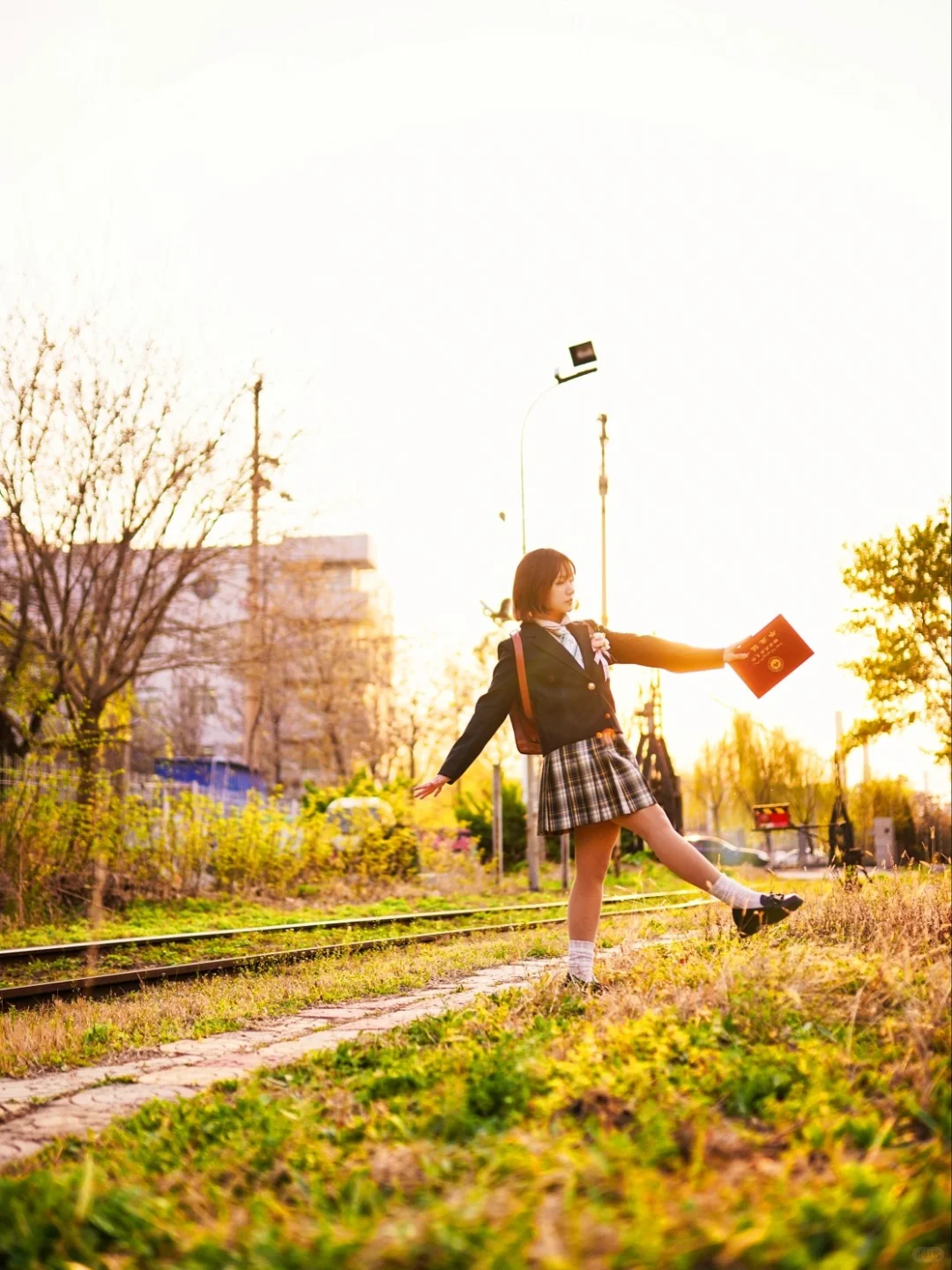 铁路旁边拍jk会有多好看！