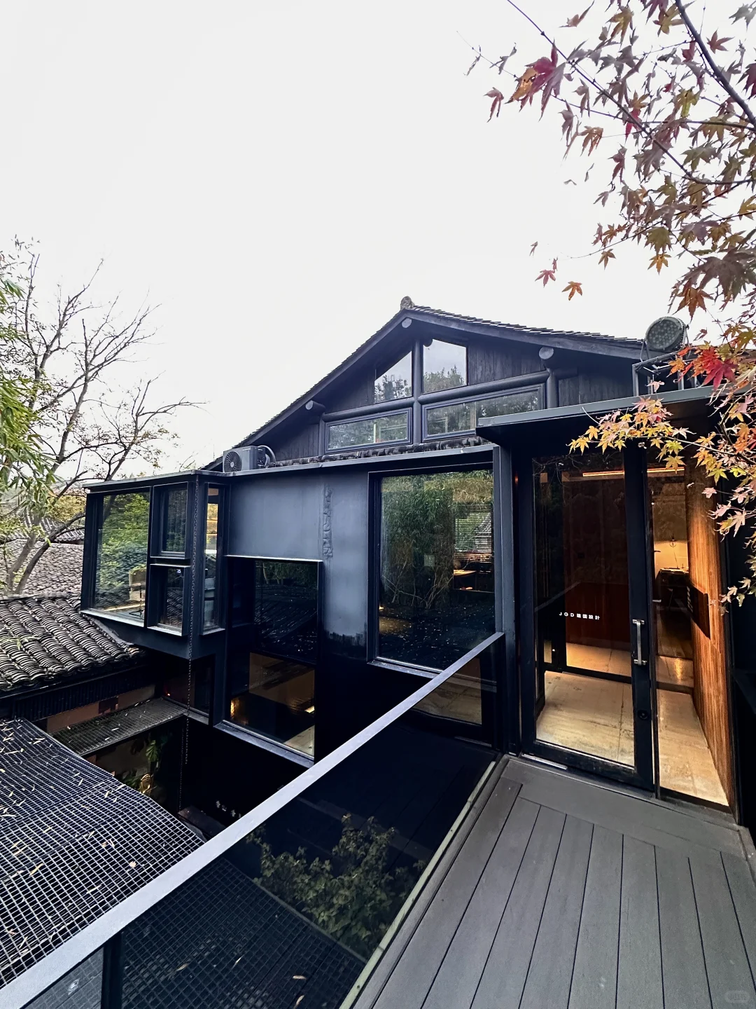 波点丝袜才是秋天穿搭的神～