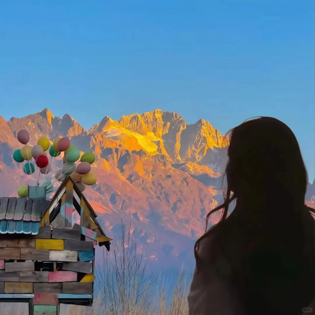 很有感觉的氛围感背影女头