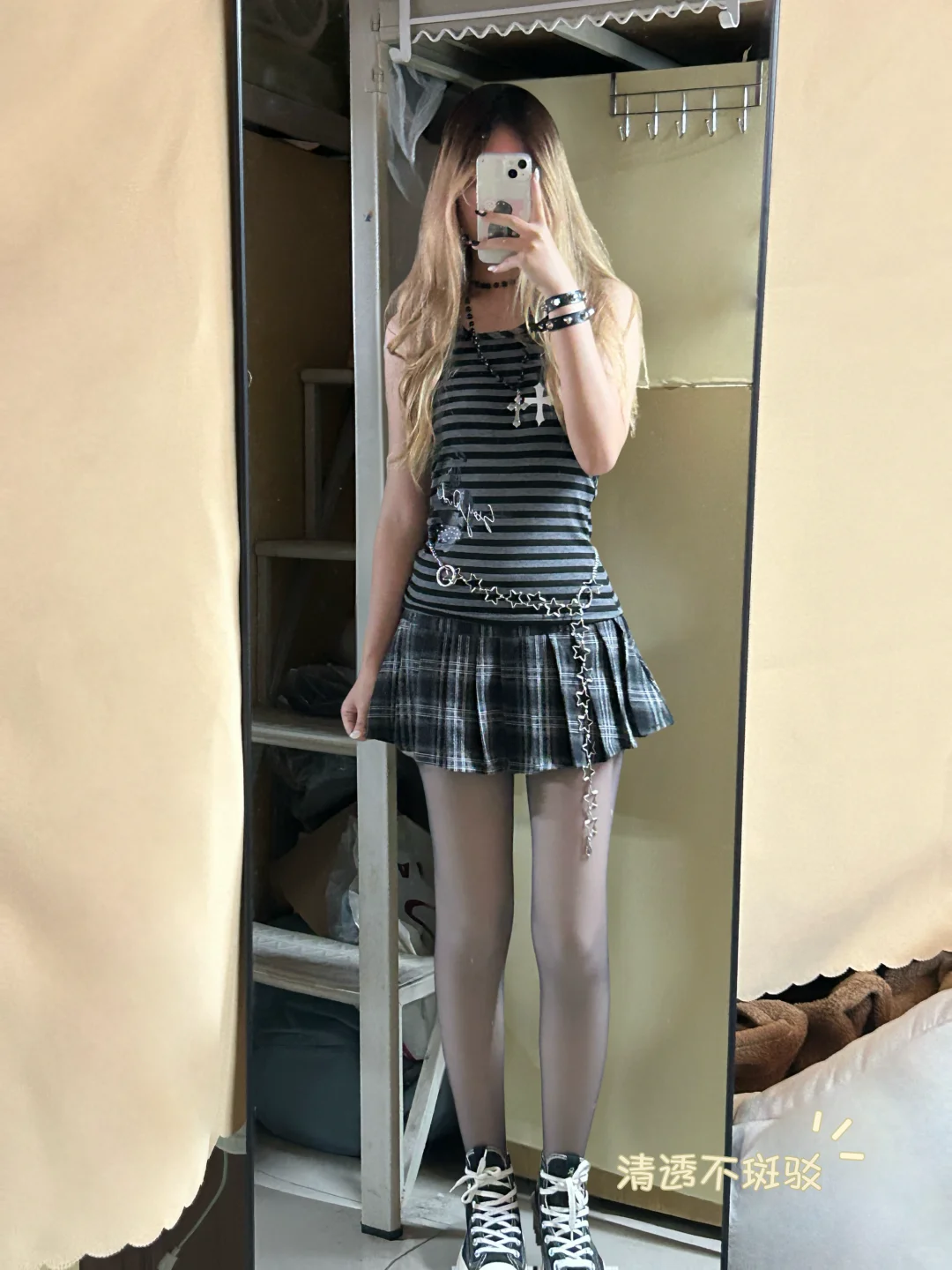 买到了好穿的加绒黑丝～