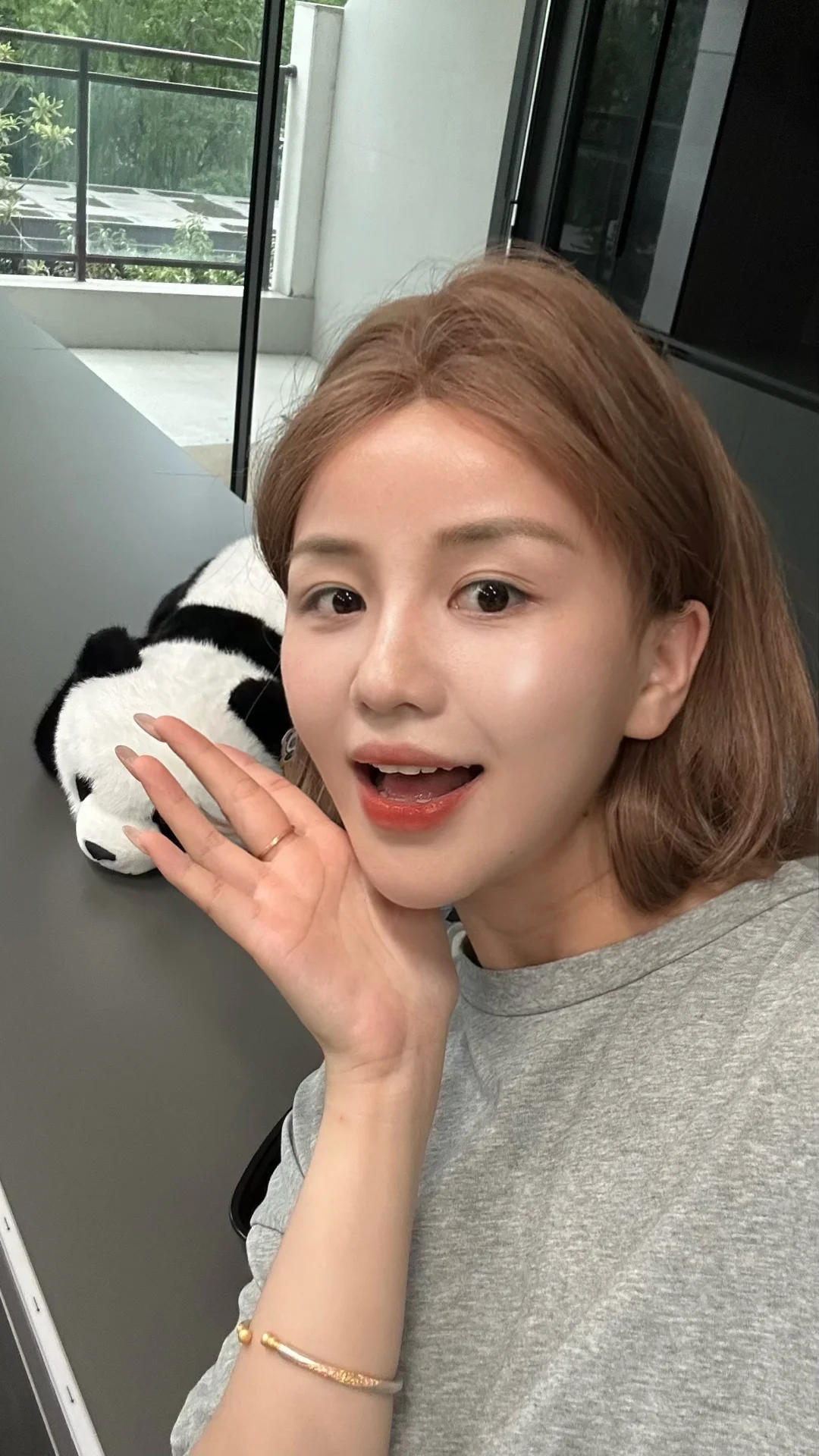 永远爱我的甜妹头～