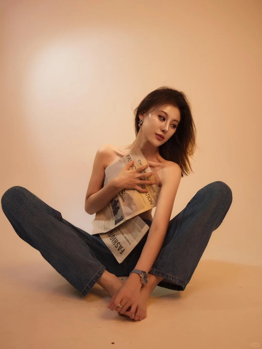 呼市约拍｜当我用报纸拍了一套写真