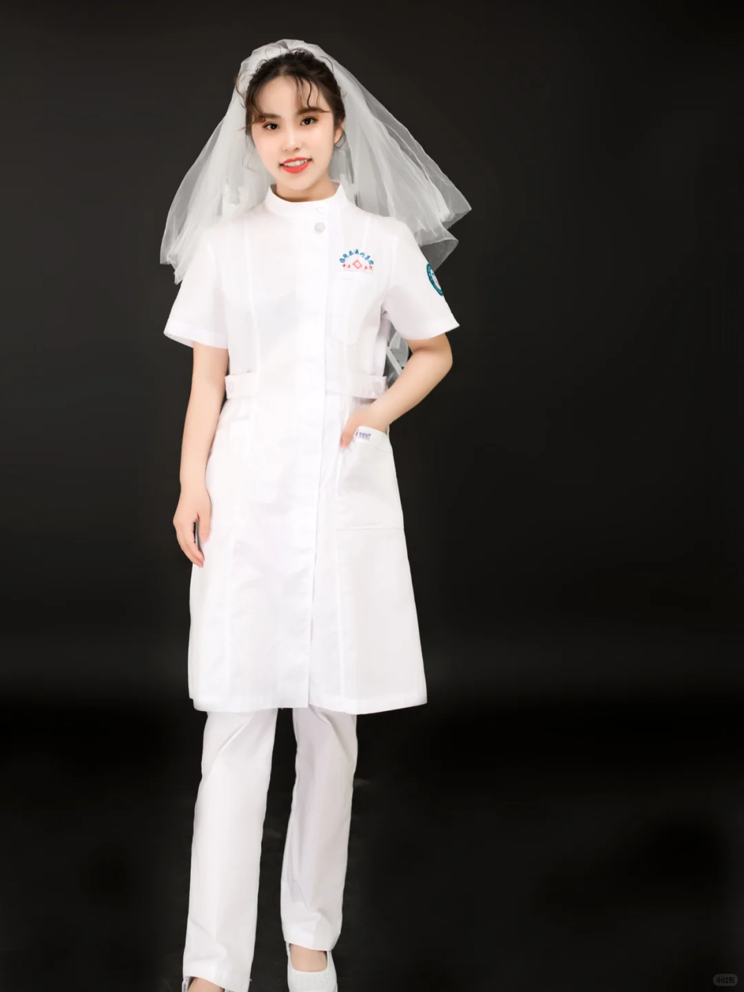 和小姐妹的护士服写真🥼