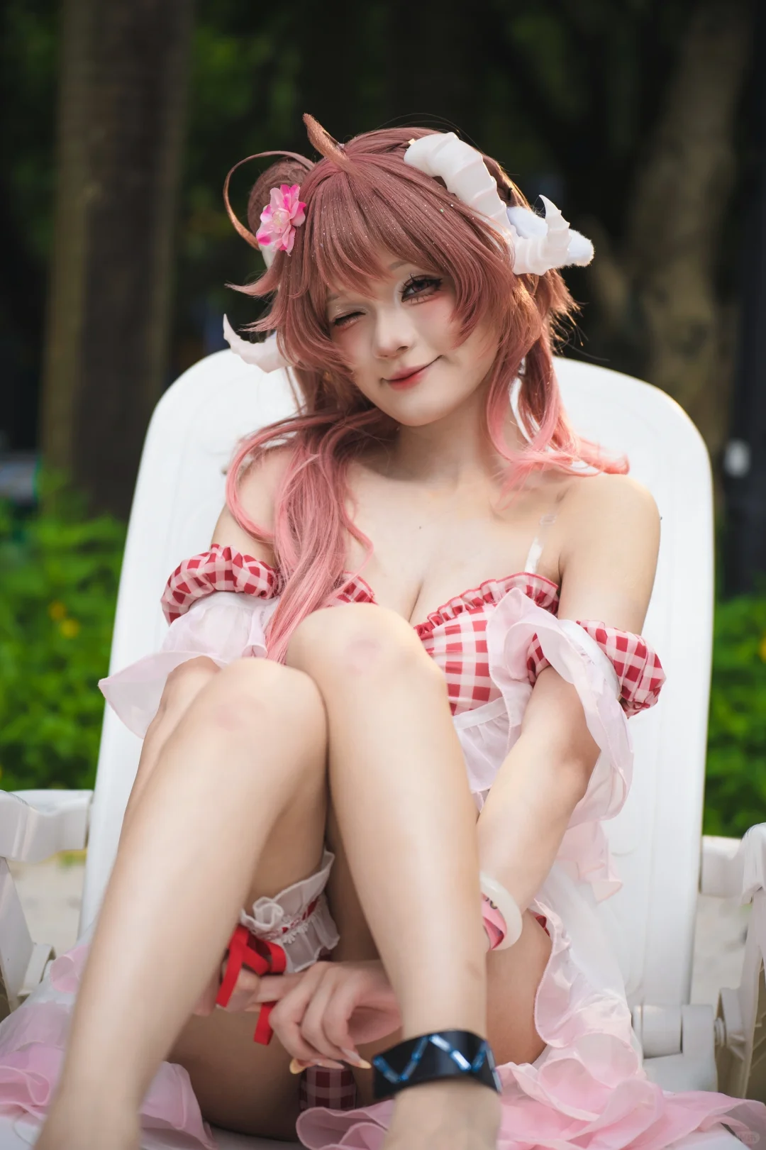 全网捞这只超萌的泳装小羊！