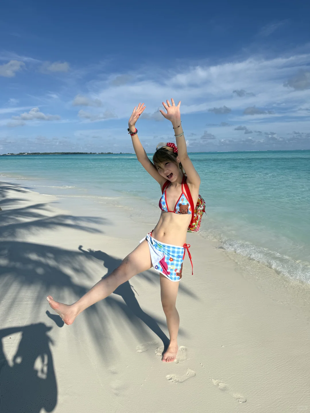 ◍´മ⩊മ`◍ ٛ𐙚萌萌出现在海边