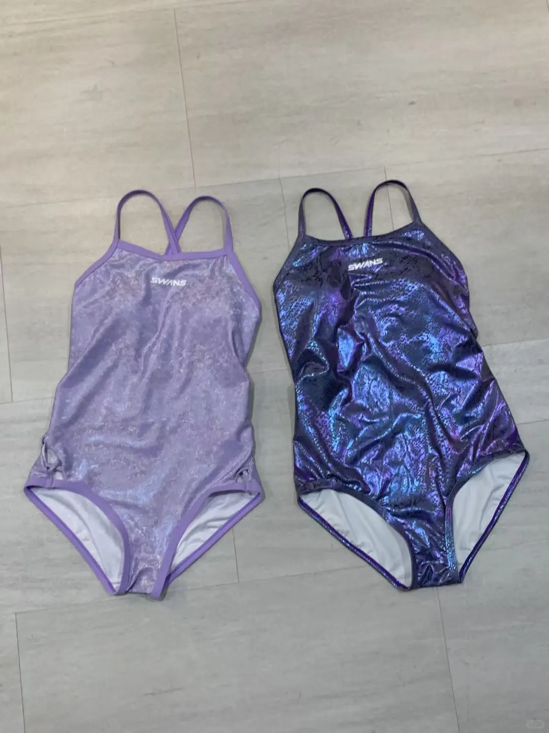 有🎁问答：超🔥紫色泳衣，二选一