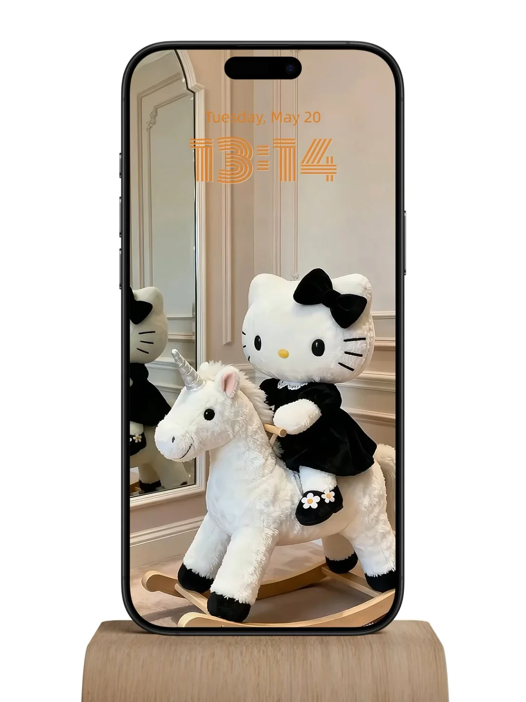 Hello Kitty梦幻马术秘境动态壁纸